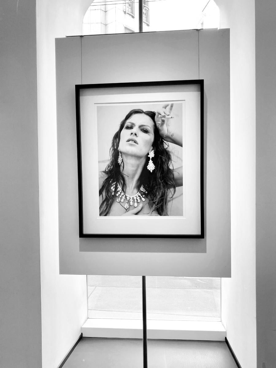 Gisele Buendchen Smoking - b&w Portrait with Jewelery, Fine Art Photography 1999 For Sale 9
