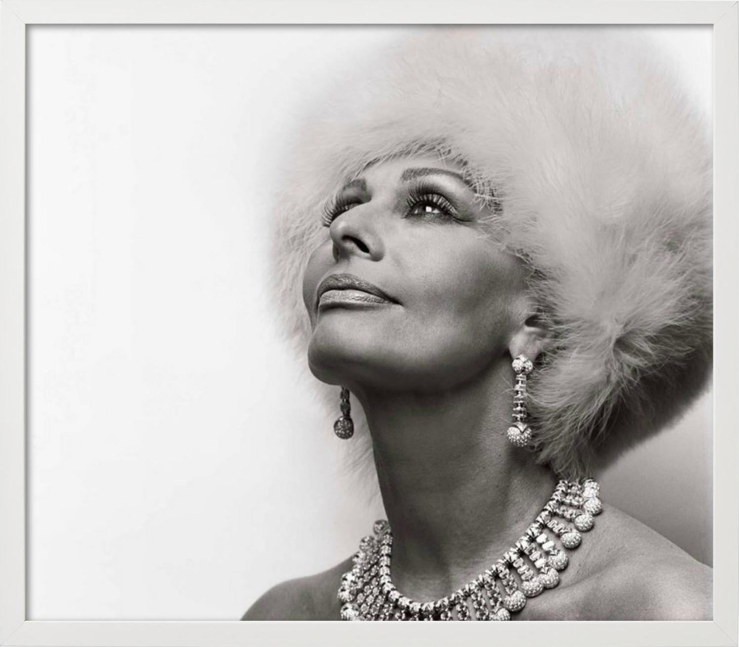 Sophia Loren for Vogue Italia - Portrait with Fur Hat, Fine Art Photography 1992 - Gray Black and White Photograph by Michel Comte