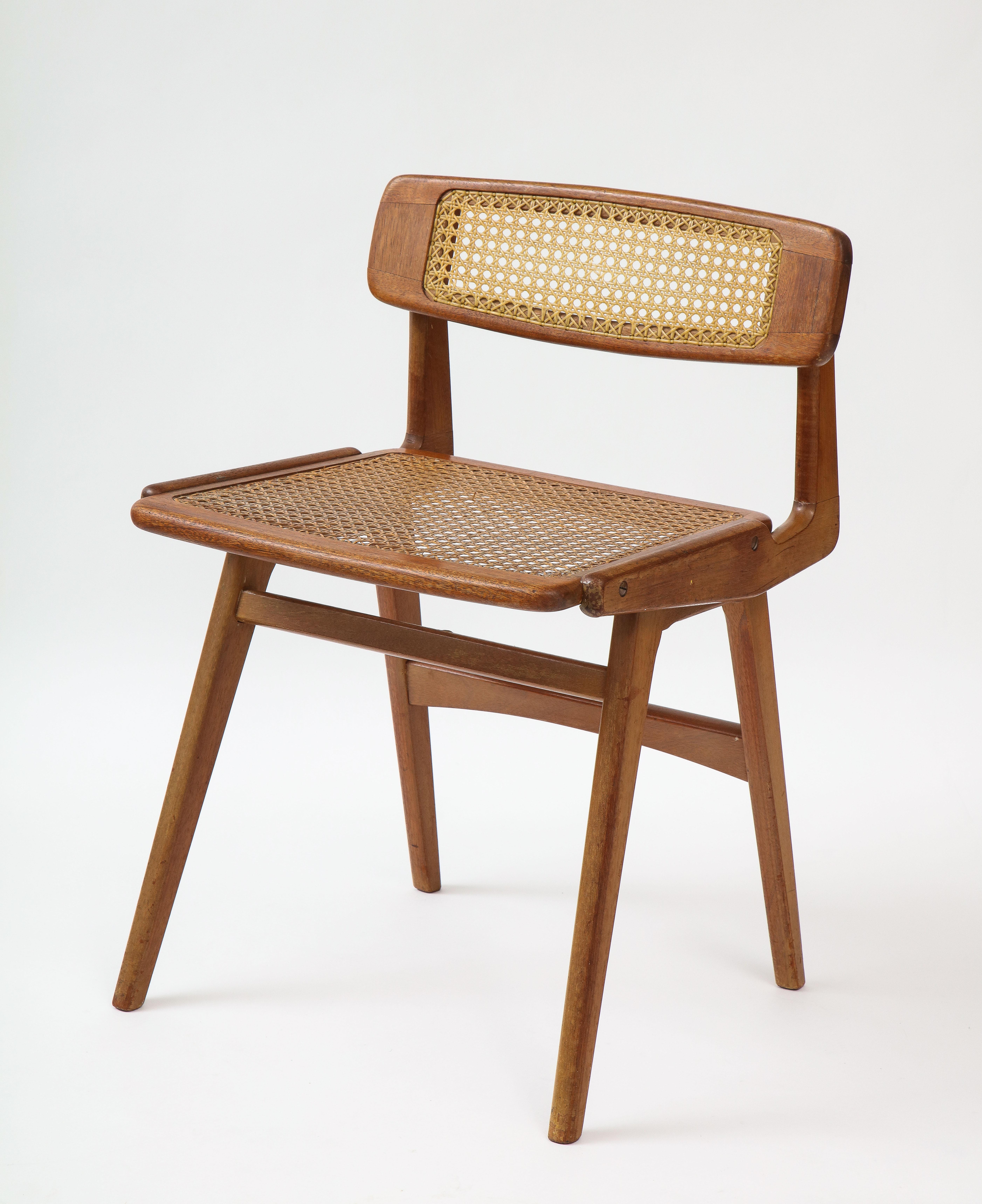 Michel Ducaroy, Chair No. 628, SNA Roset, France, 1961 In Good Condition In Brooklyn, NY