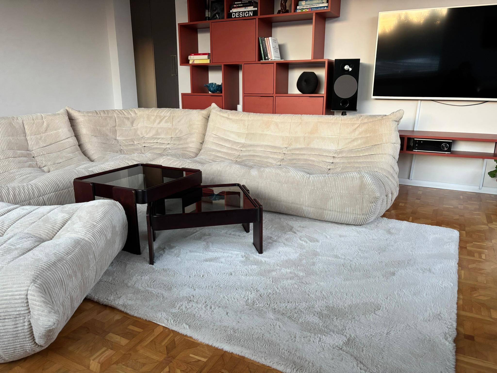 Michel Ducaroy for Ligne Roset Beige Corduroy Togo Sofas, Set of 5 Francés en venta