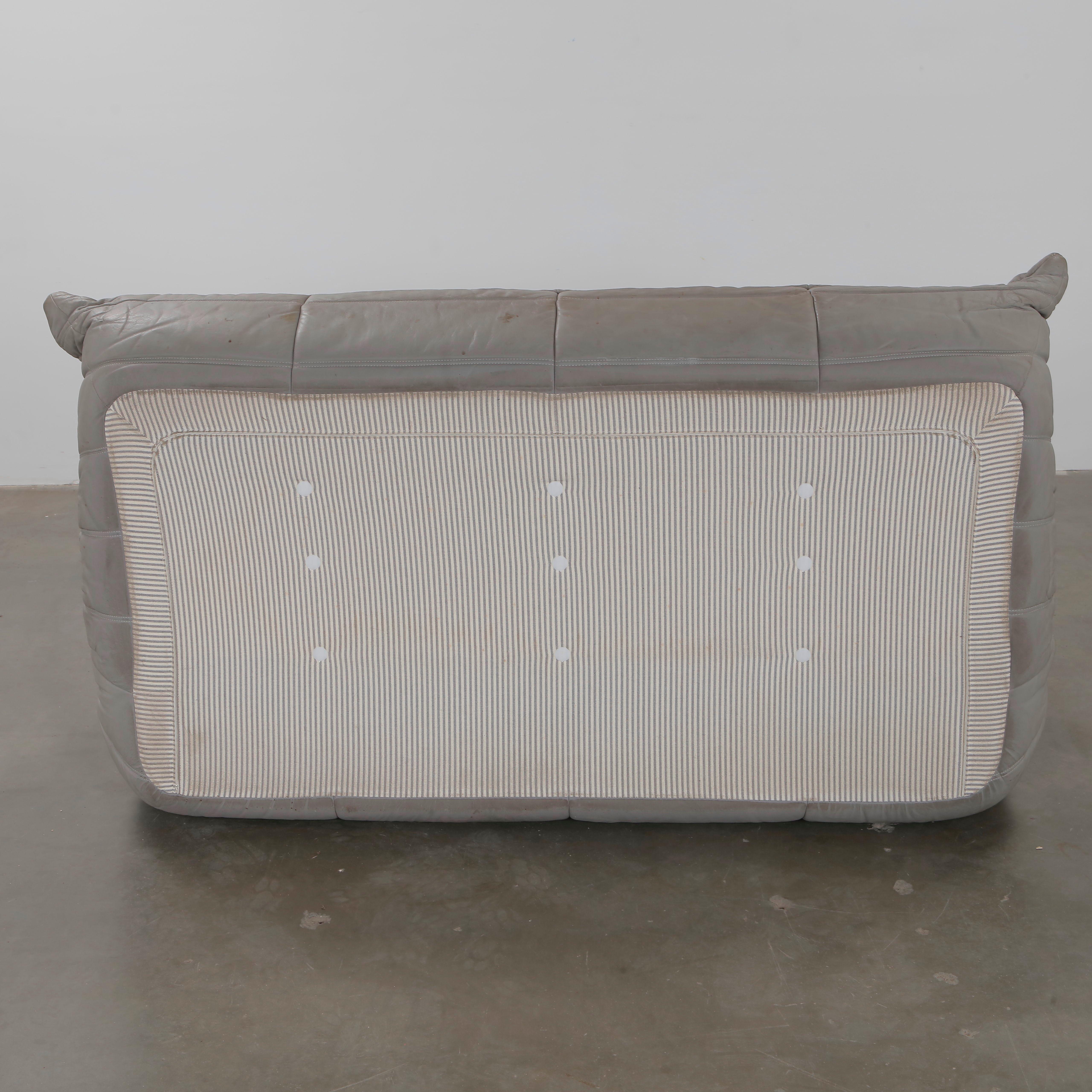 Michel Ducaroy for Ligne Roset, Grey Three-Seater Togo, 1990s For Sale 1