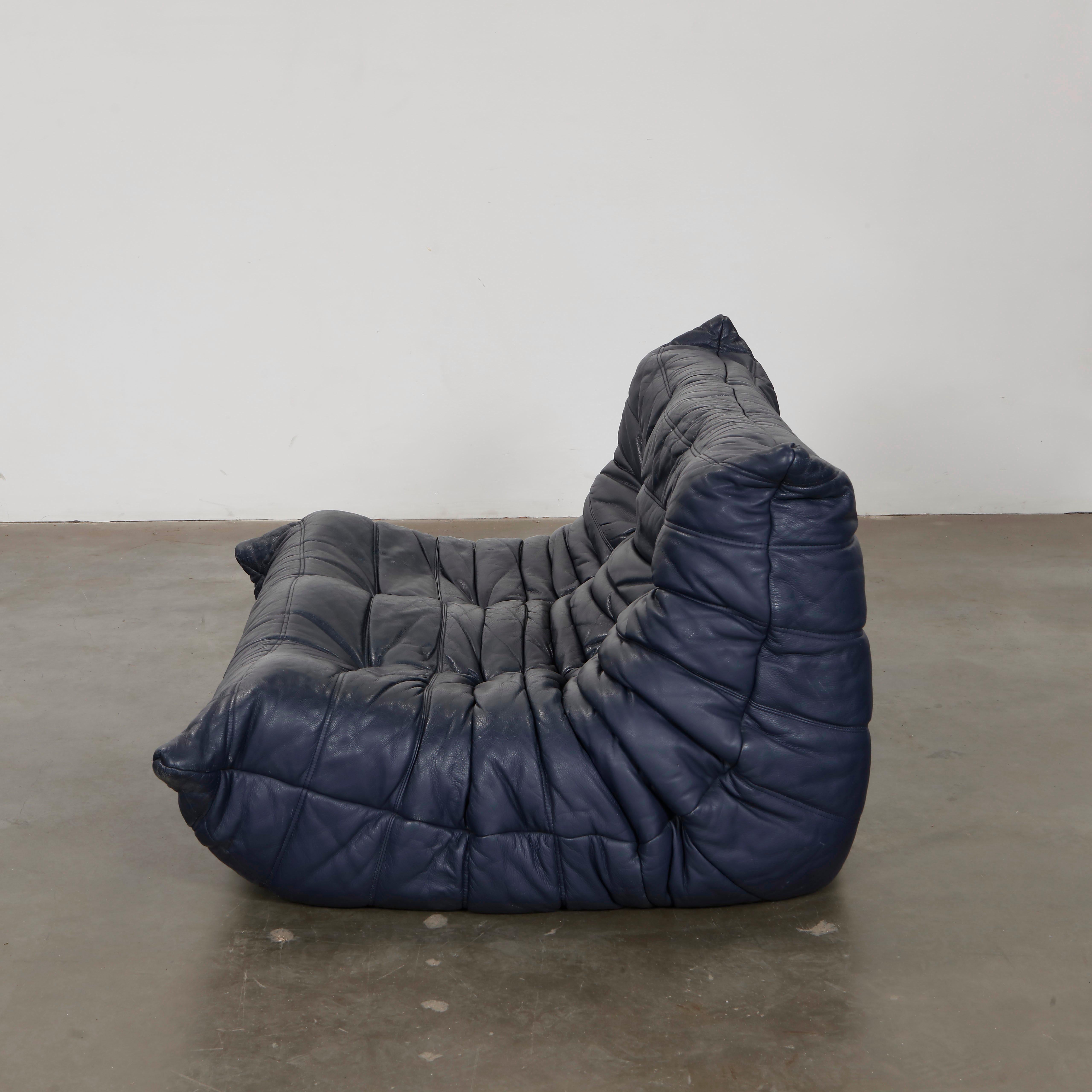 Michel Ducaroy für Ligne Roset, Marineblaues zweisitziges Togo-Sofa, 1980er Jahre im Angebot 2