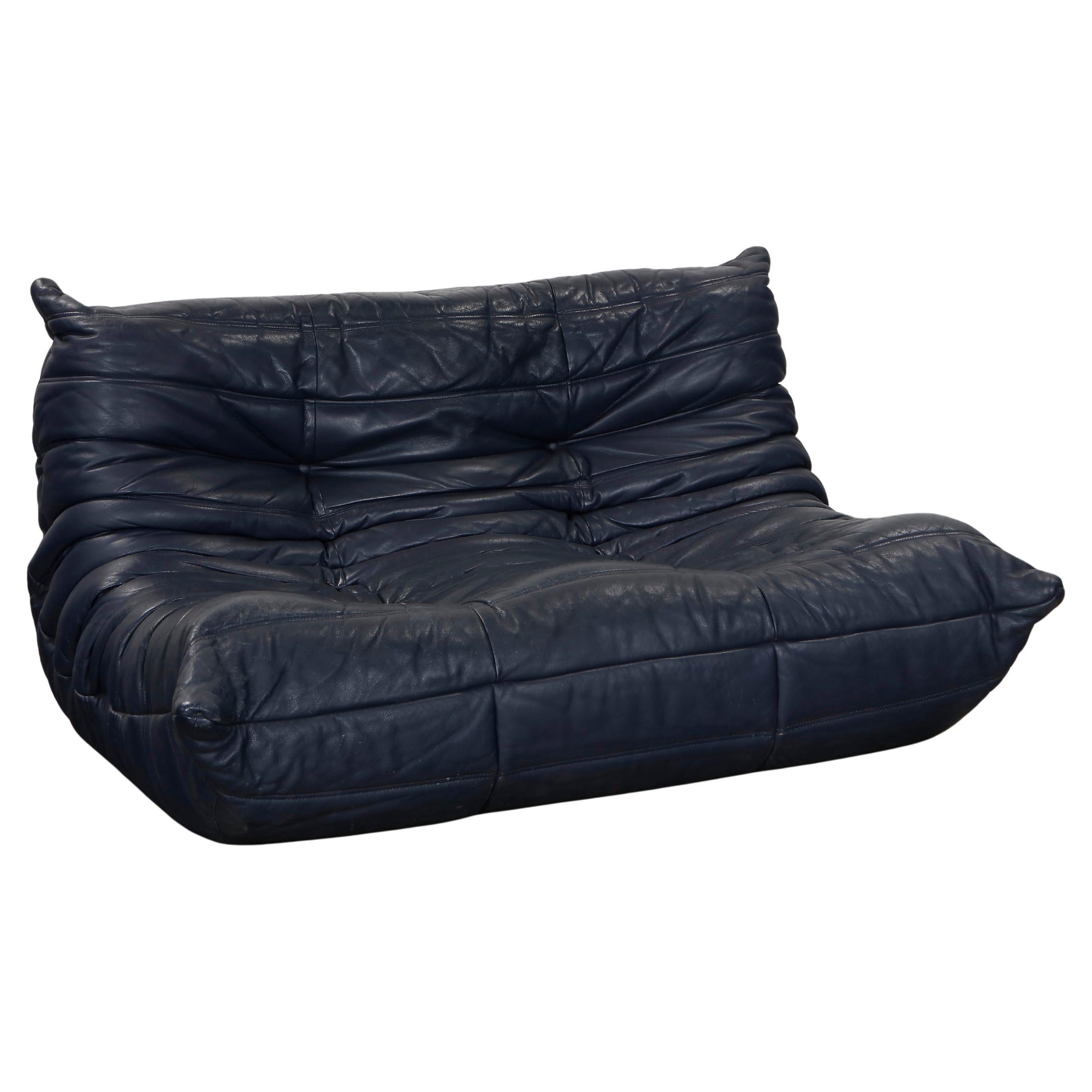 Michel Ducaroy für Ligne Roset, Marineblaues zweisitziges Togo-Sofa, 1980er Jahre im Angebot