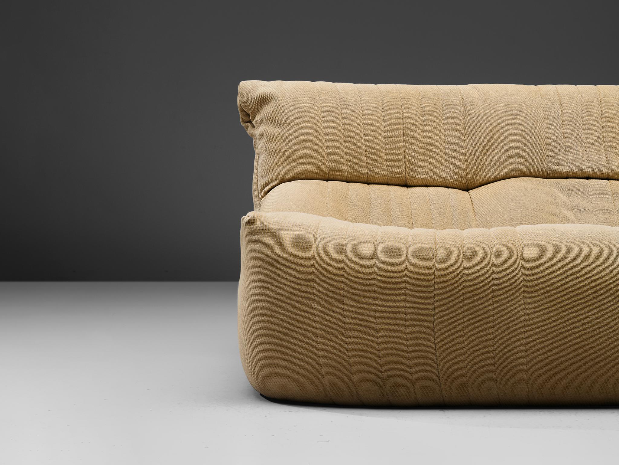 Michel Ducaroy para Ligne Roset Sofá tapizado en beige en Bueno estado para la venta en Waalwijk, NL