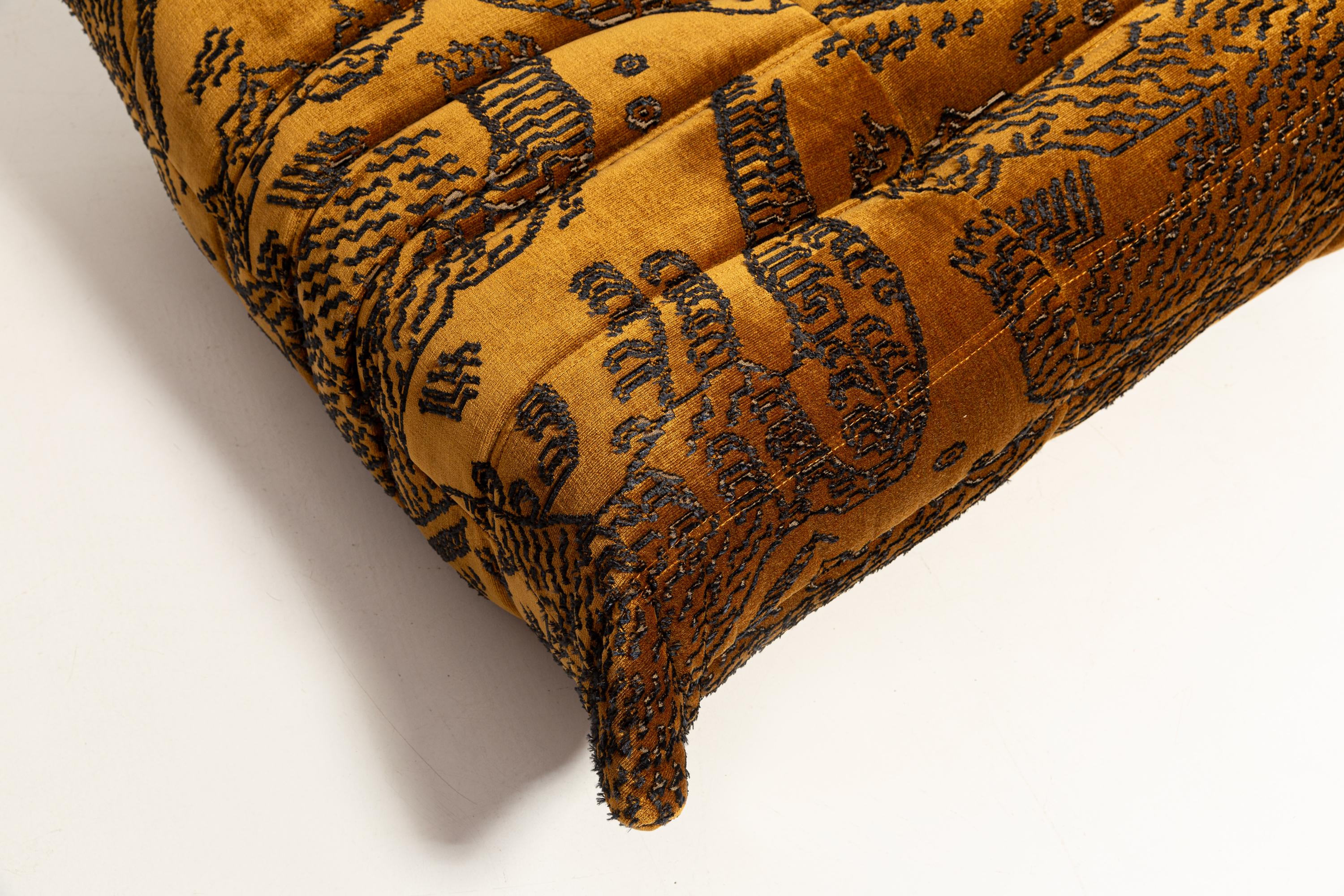 Michel Ducaroy for Ligne Roset TOGO Footstool Ottoman in Tiger Mountain by Dedar en vente 2