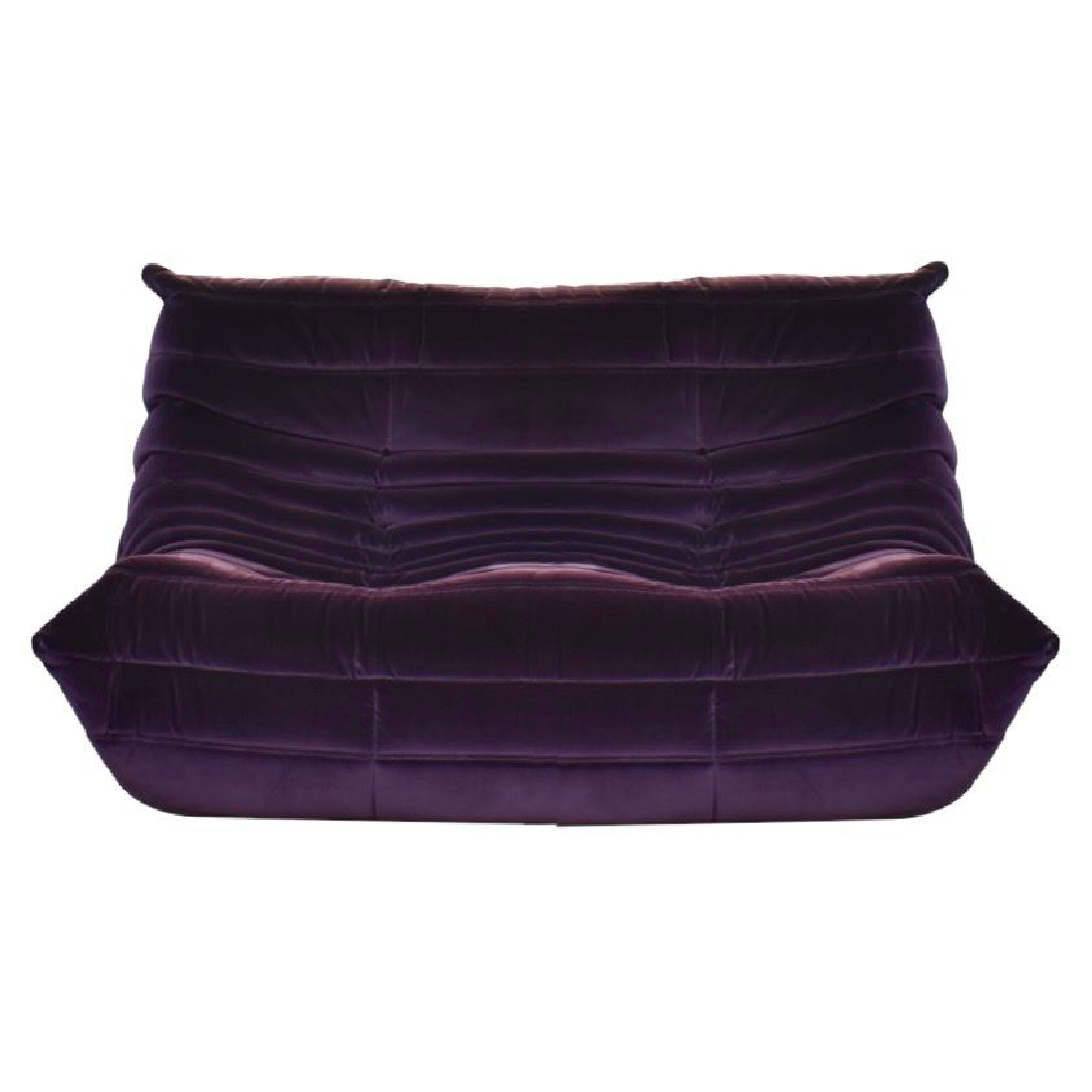 Michel Ducaroy for Ligne Roset Togo Loveseat Sofa, Herald Cassis Purple Velvet  In Good Condition In Brooklyn, NY