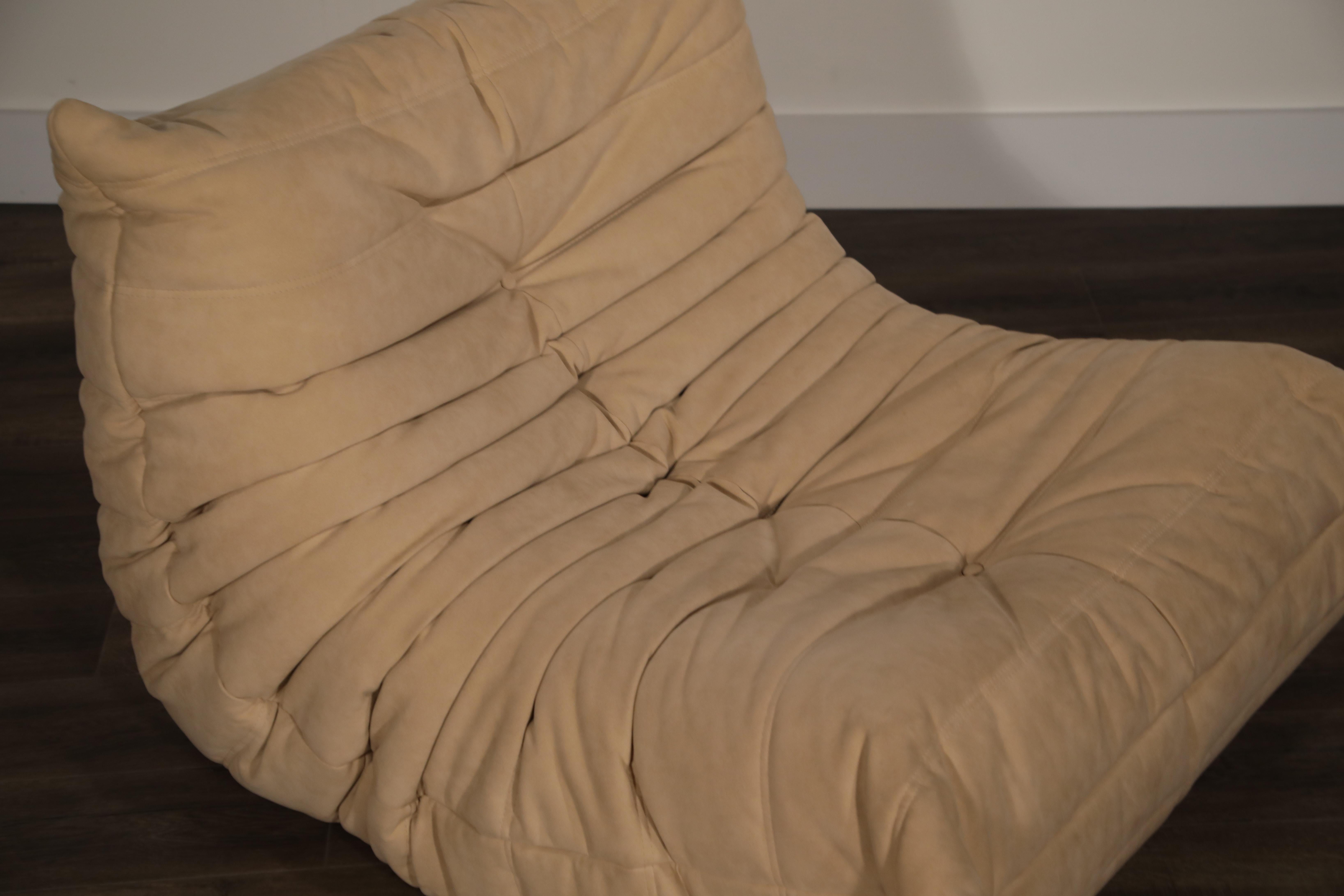 Michel Ducaroy für Ligne Roset Togo Sektionssofa aus beigem Alcantara-Ultrasuede 8
