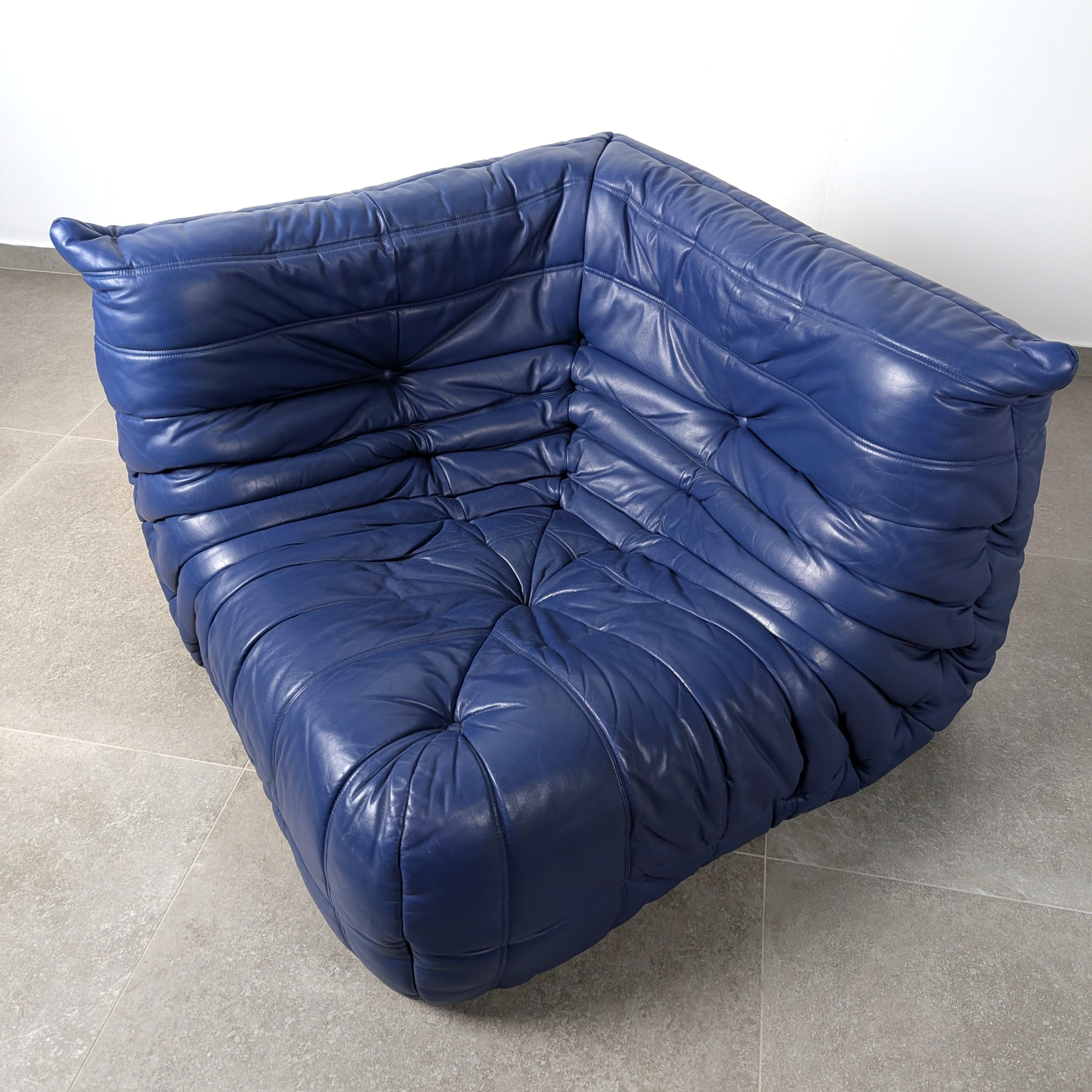 Michel Ducaroy Ligne Roset Divano ad angolo in pelle blu Togo Francia anni '80 in vendita 8