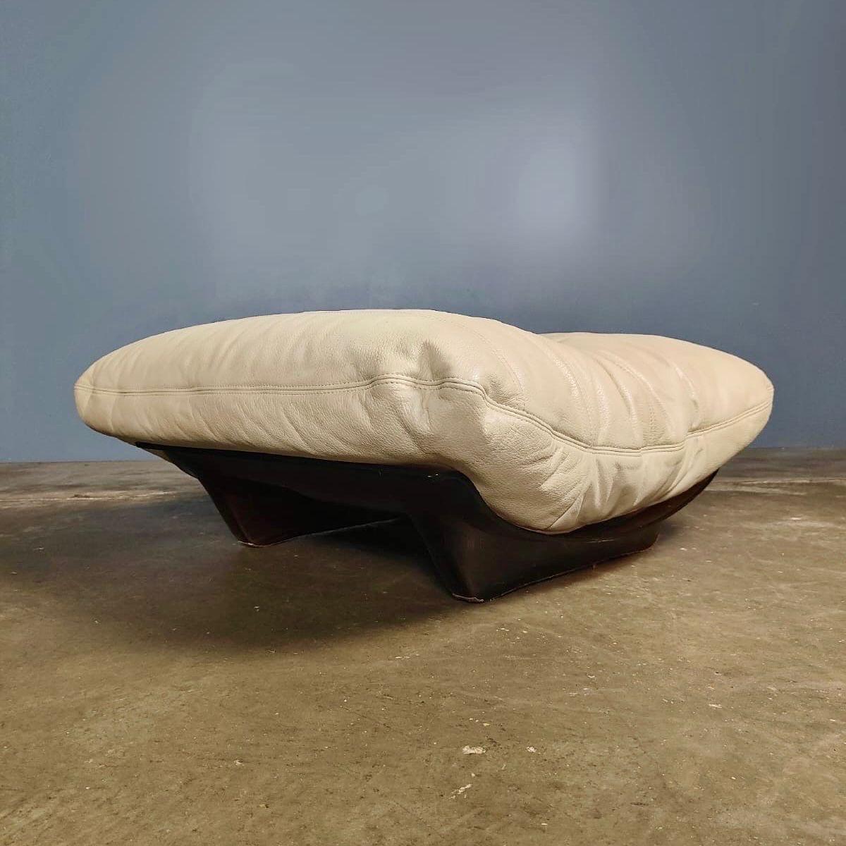 Canapé, fauteuil et repose-pieds Deux Seater de Michel Ducaroy Marsala par Ligne Roset 7