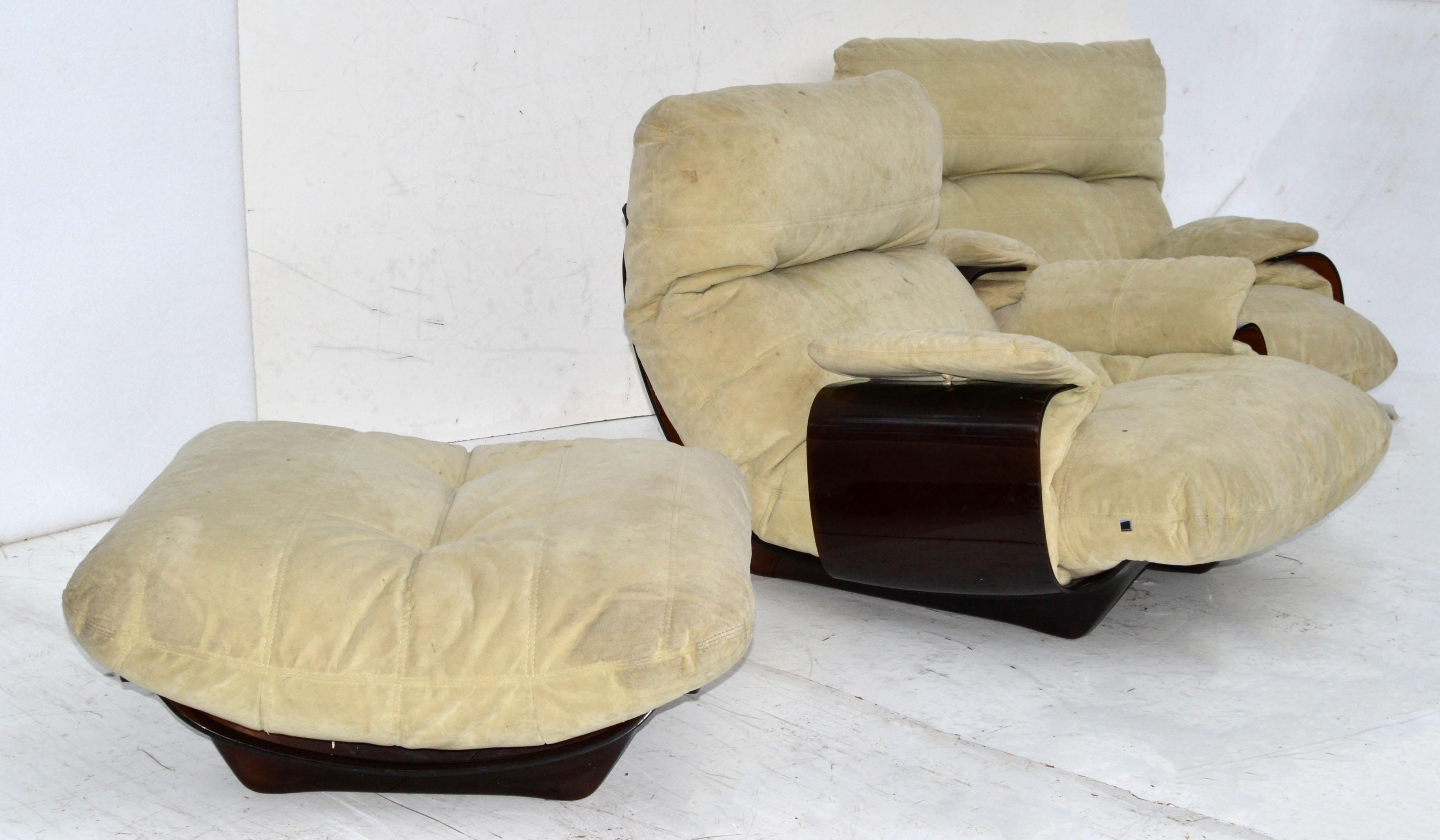 Michel Ducaroy 'Marsala' Ultra-Suede & Bronze Lucite 2 Lounge Chairs & Ottoman In Good Condition For Sale In Miami, FL