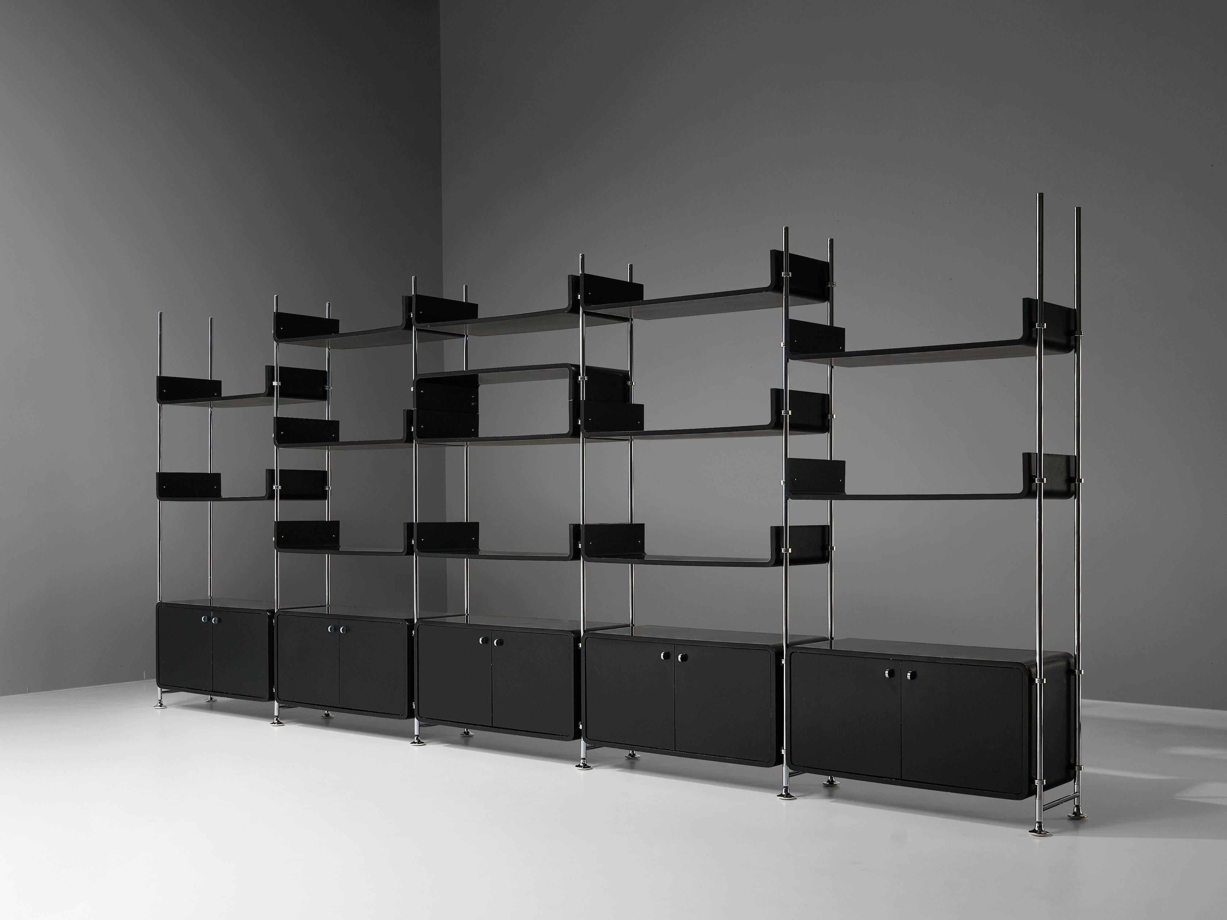 Français Michel Ducaroy Unité murale modulaire en bois laqué noir et acier