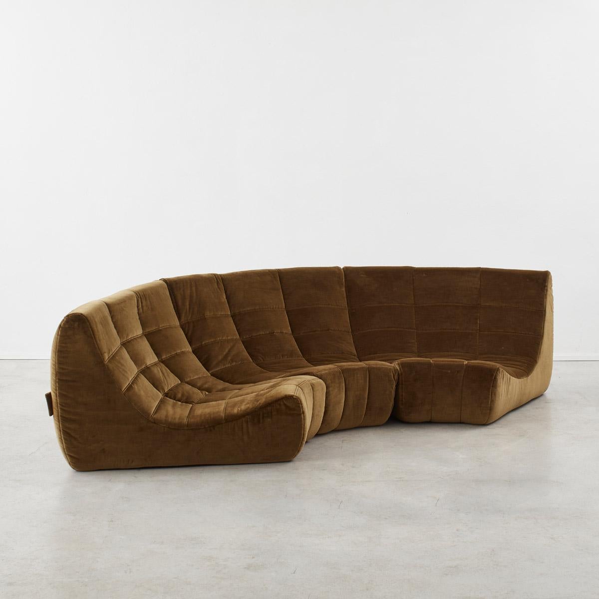 The Gilda sofa, composed of comfortable curved modules, is a rare sibling to Michel Ducaroy’s famous Toga sofa. A student of sculpture at École Nationale Supérieure des Beaux-Arts in Lyon, Ducaroy was primarily concerned with form and shape.