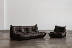 Michel Ducaroy “Togo” Living Room Set for Ligne Roset, Leather, 1973, Set of 2