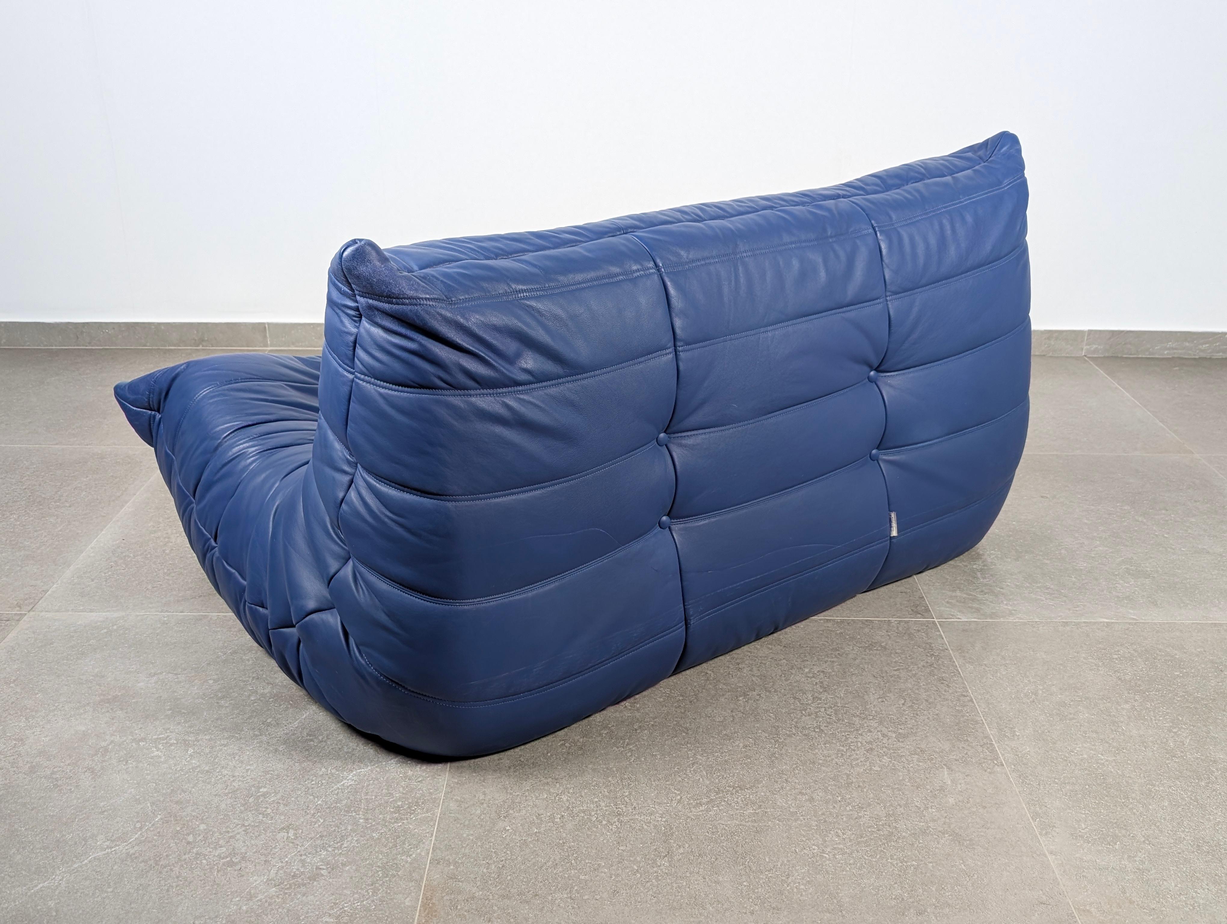 Poltrona Togo di Michel Ducaroy in pelle blu per Ligne Roset, Francia, anni '80 in vendita 2