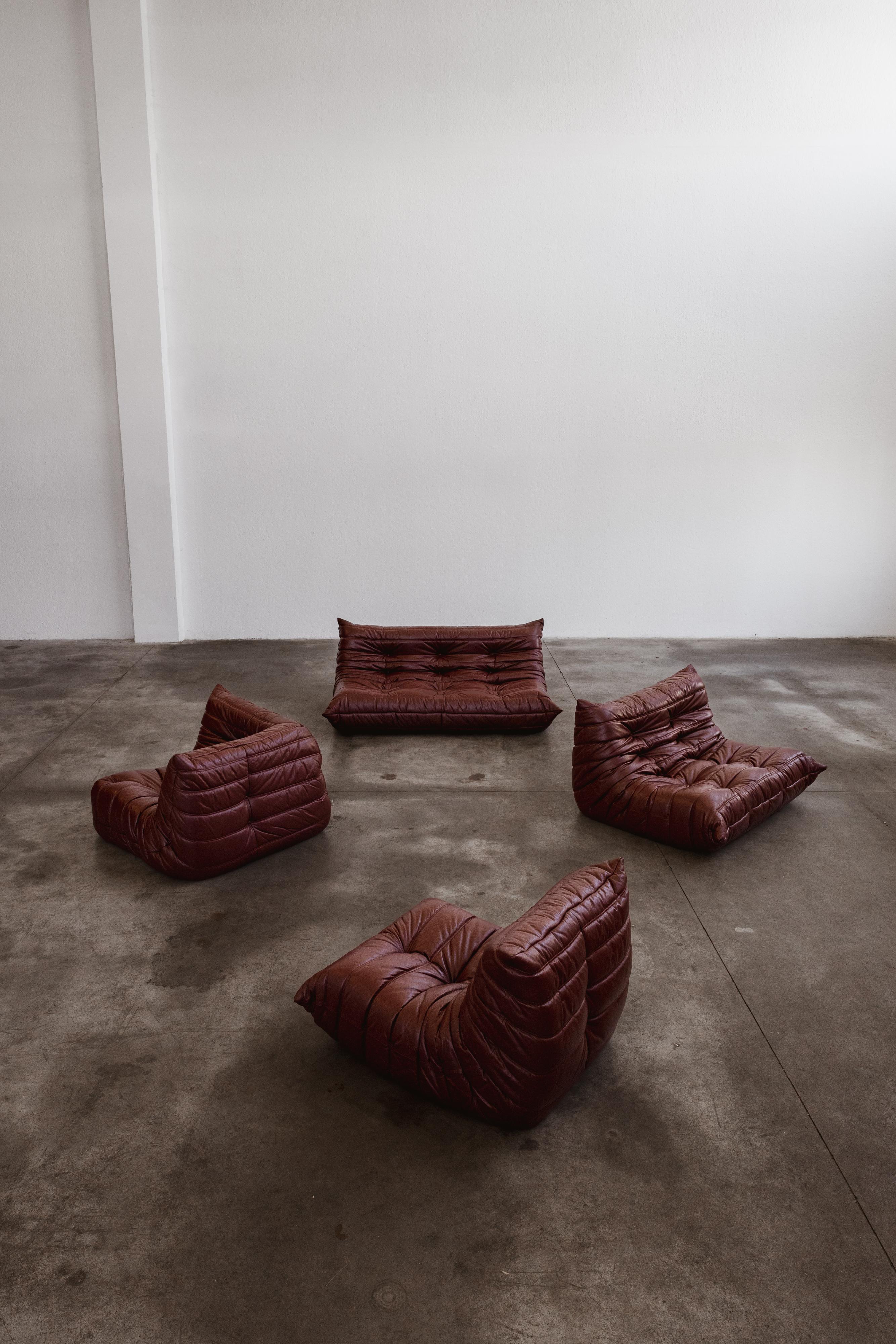 French Michel Ducaroy “Togo” Modular Sofa for Ligne Roset, Burgundy, 1973, Set of 4 For Sale