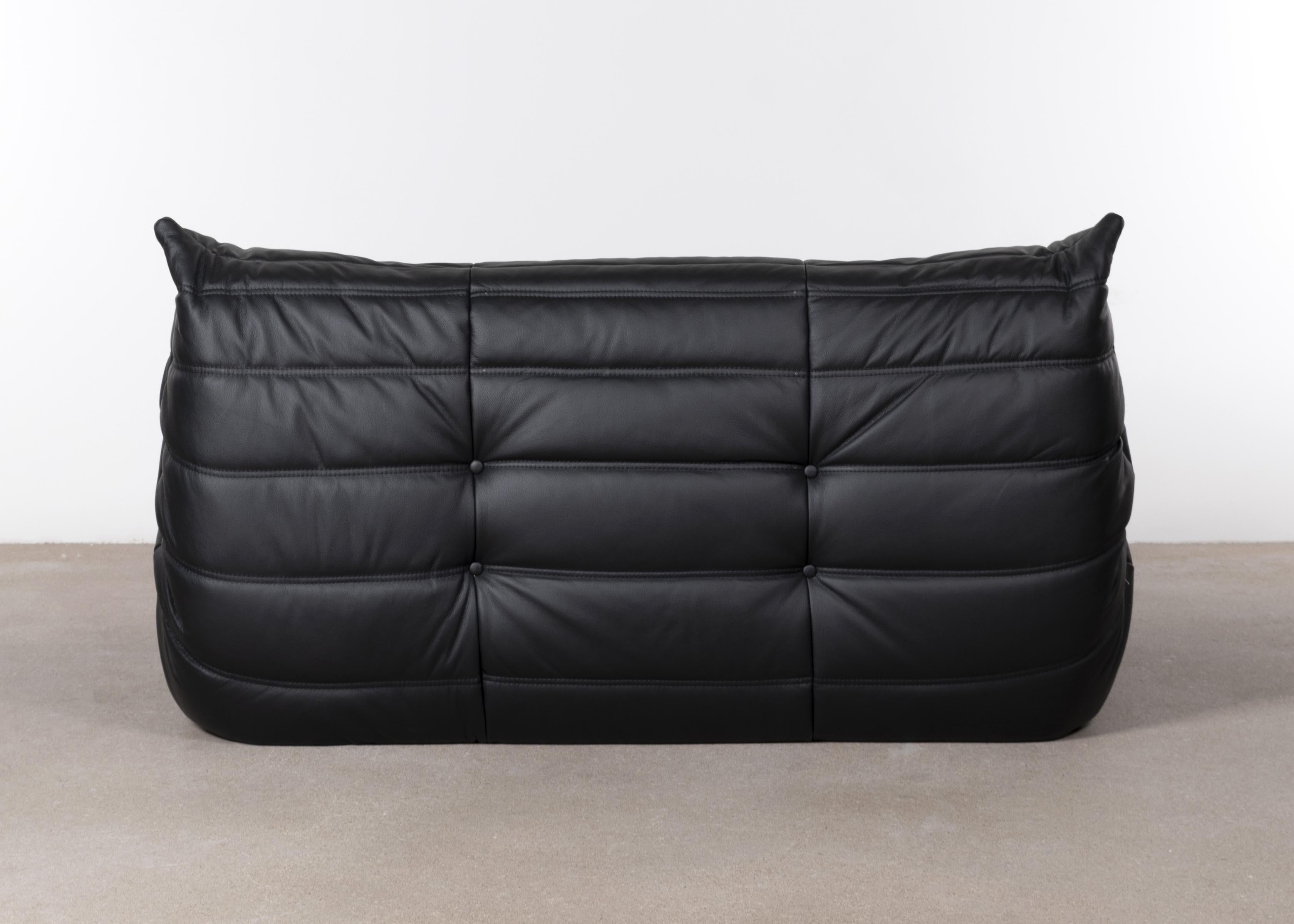 French Michel Ducaroy Togo Two-Seat Sofa in Black Leather for Ligne Roset, 1973