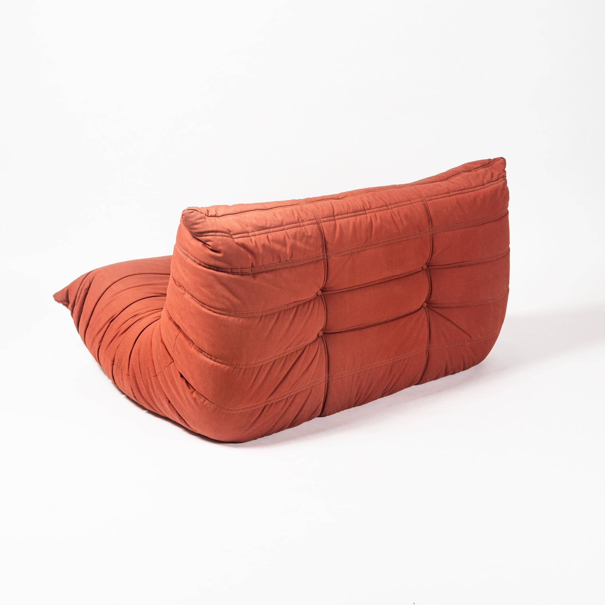 This is a rare & unique piece created by Arconas - a licensed North American manufacturer of Ligne Roset for a brief period in the 80s. After this short timeframe, Ligne Roset decided to export Togos from France instead of keeping a studio in