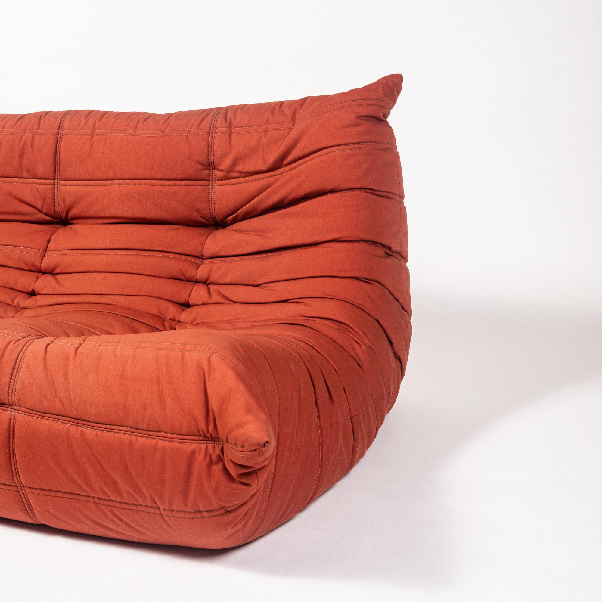 This is a rare & unique piece created by Arconas - a licensed North American manufacturer of Ligne Roset for a brief period in the 80s. After this short timeframe, Ligne Roset decided to export Togos from France instead of keeping a studio in