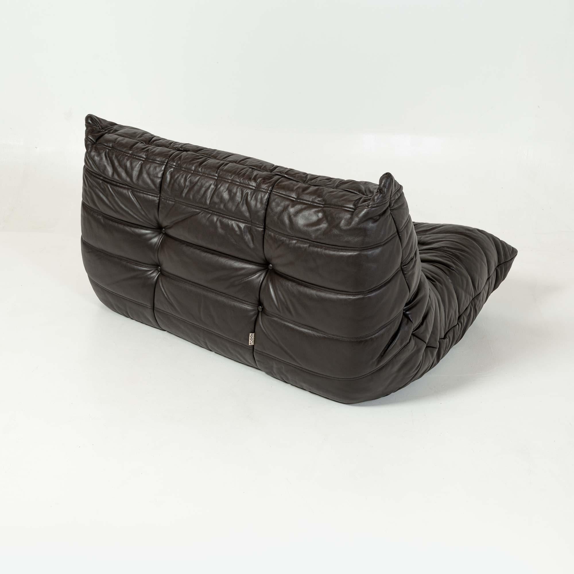 Michel Ducaroy's Togo Loveseat in Original Dark Chocolate Leather In Good Condition In Seattle, WA