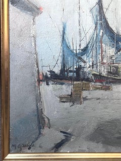 Pittura a olio firmata della metà del XX secolo Barche nel porto Colori grigio umido
