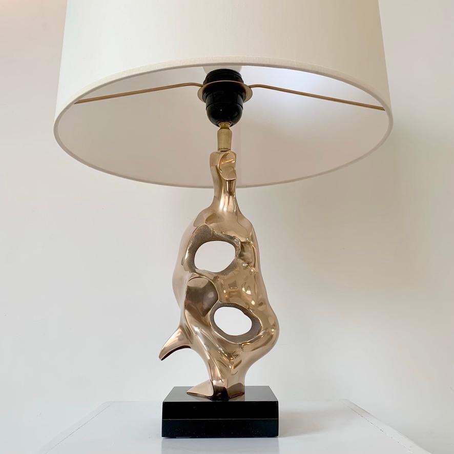 Michel Jaubert Signed Sculptural Bronze Table Lamp, circa 1975, France For Sale 5