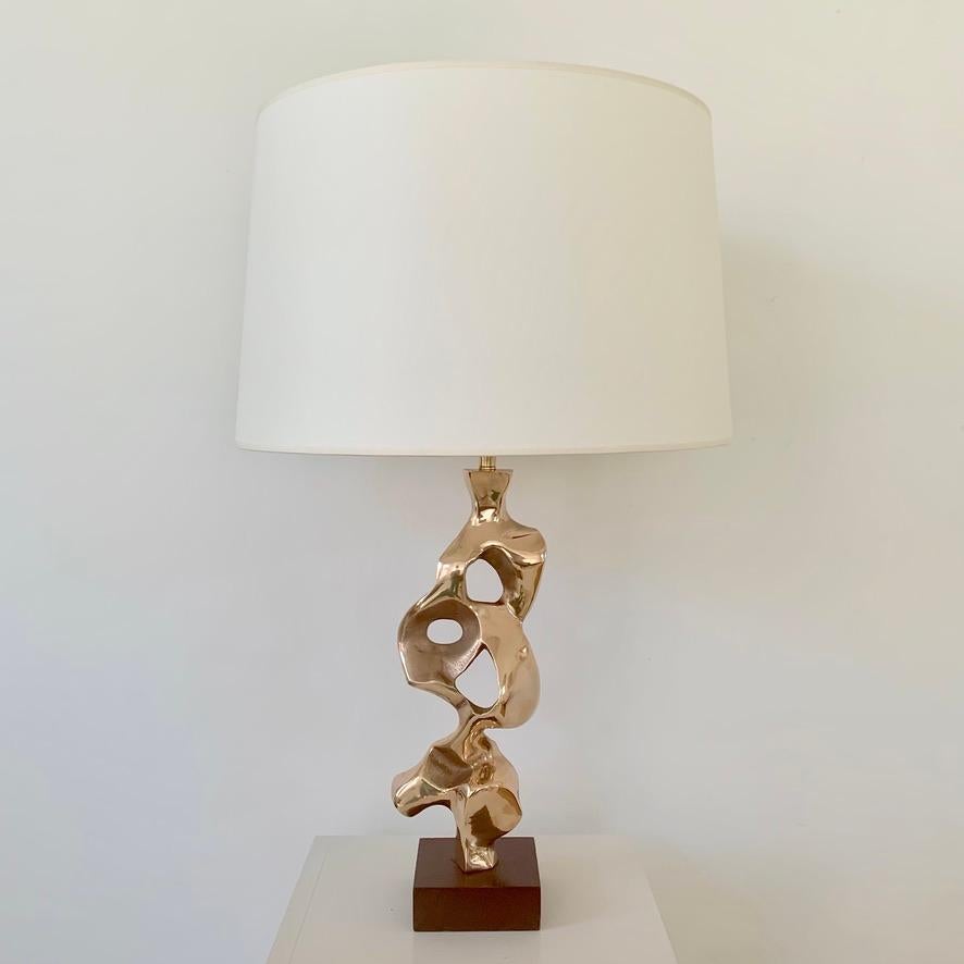 Mid-Century Modern Michel Jaubert Signed Sculptural Bronze Table Lamp, circa 1975, France For Sale