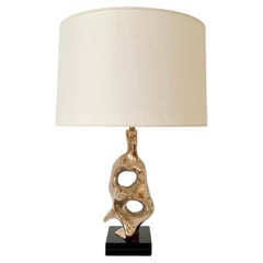 Lampada da tavolo scultorea in bronzo firmata Michel Jaubert, 1975 circa, Francia