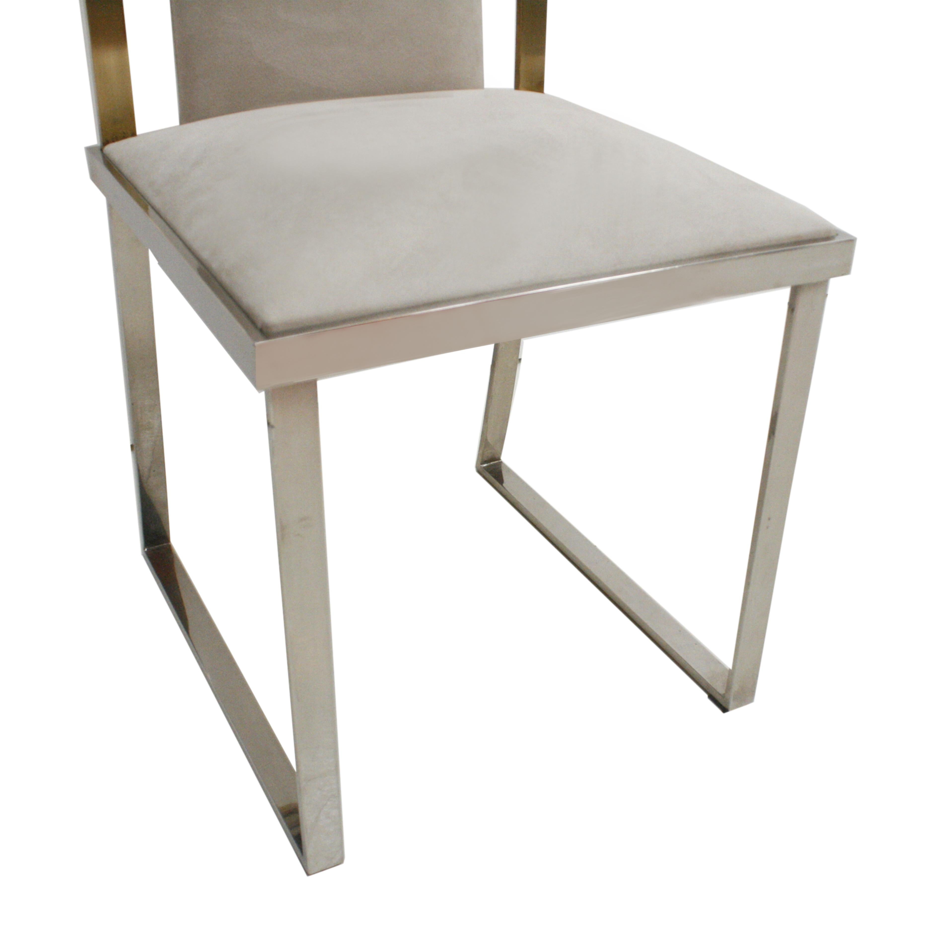 Sechzehn französische Stühle aus Stahl und Messing von Michel Mangematin aus der Mitte des Jahrhunderts (Ende des 20. Jahrhunderts) im Angebot