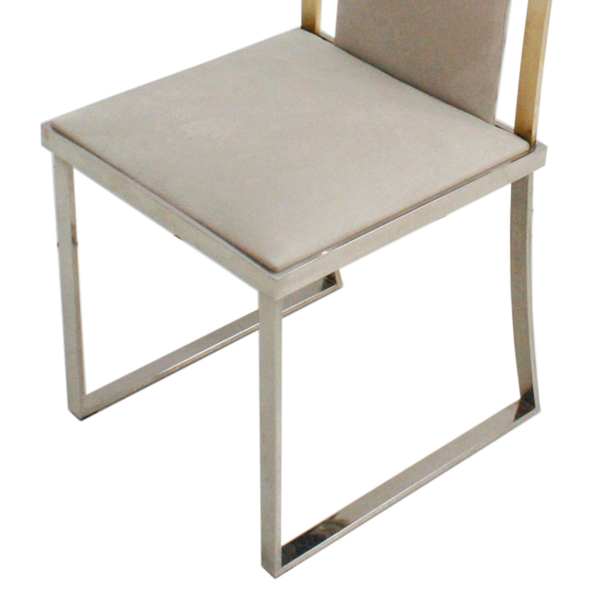 Ottone Sedici sedie francesi in acciaio e ottone di Michel Mangematin, stile metà secolo moderno in vendita