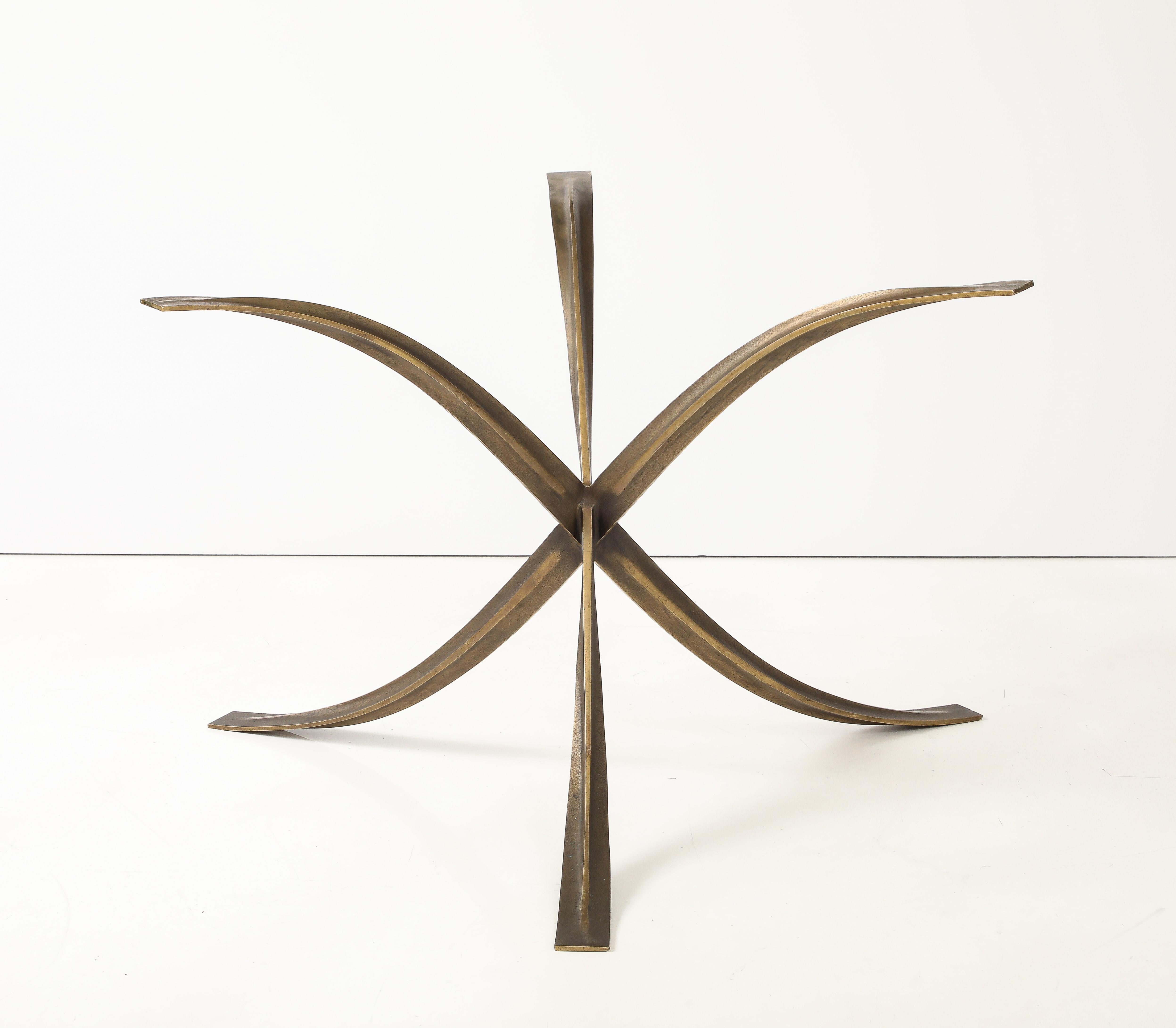 Francese Michel Mangematin Sculptural French. 1960 Mid Century Bronze Dining Center Table in vendita