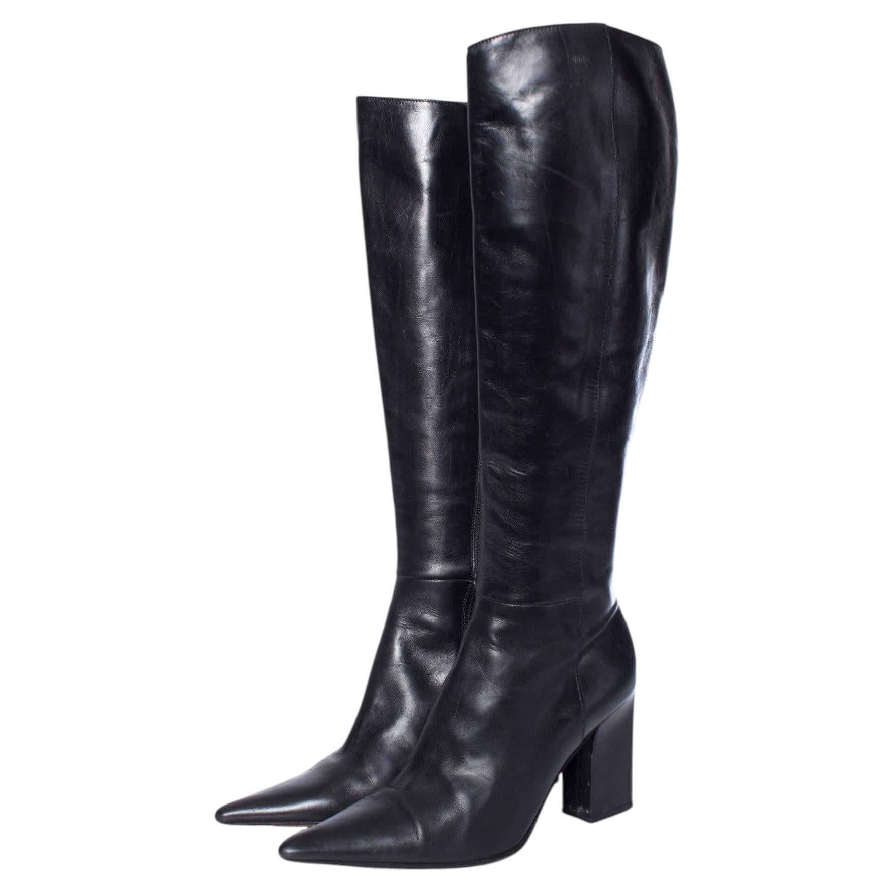Michel Perry, Schwarze Lederstiefel mit spitzer Kappe im Angebot