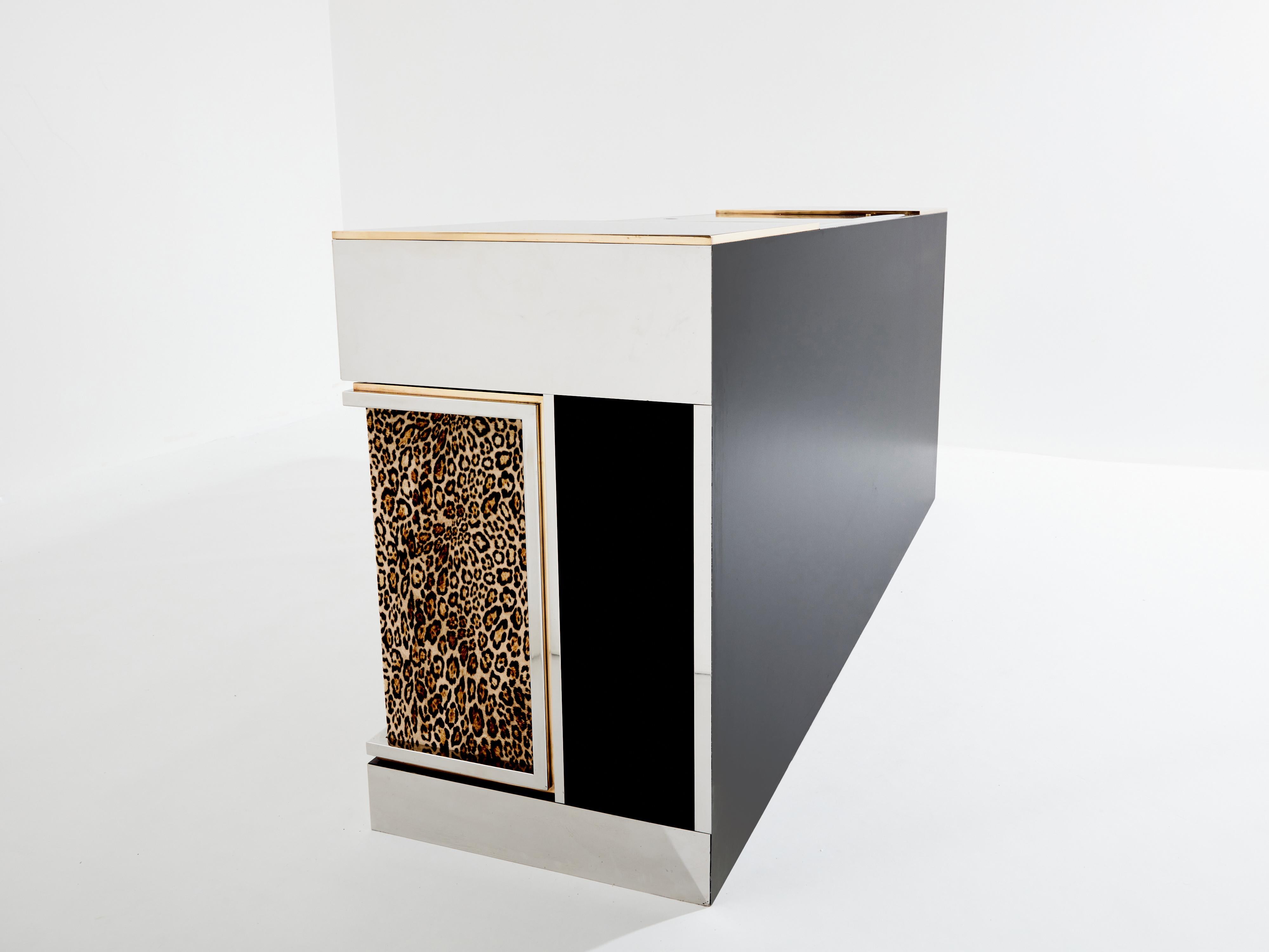 Michel Pigneres credenza bar leopardata a specchio in ottone 1969 in vendita 3
