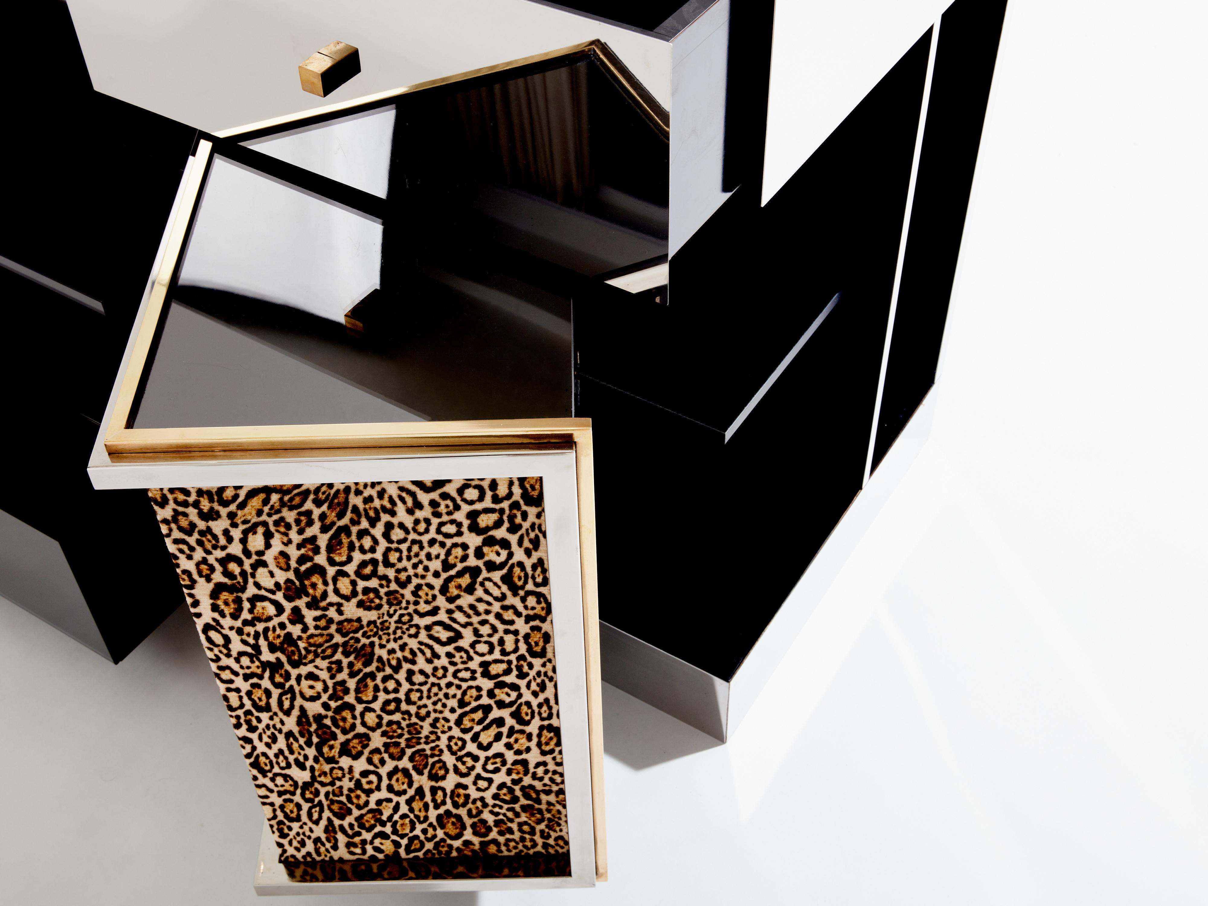 Michel Pigneres credenza bar leopardata a specchio in ottone 1969 in vendita 5