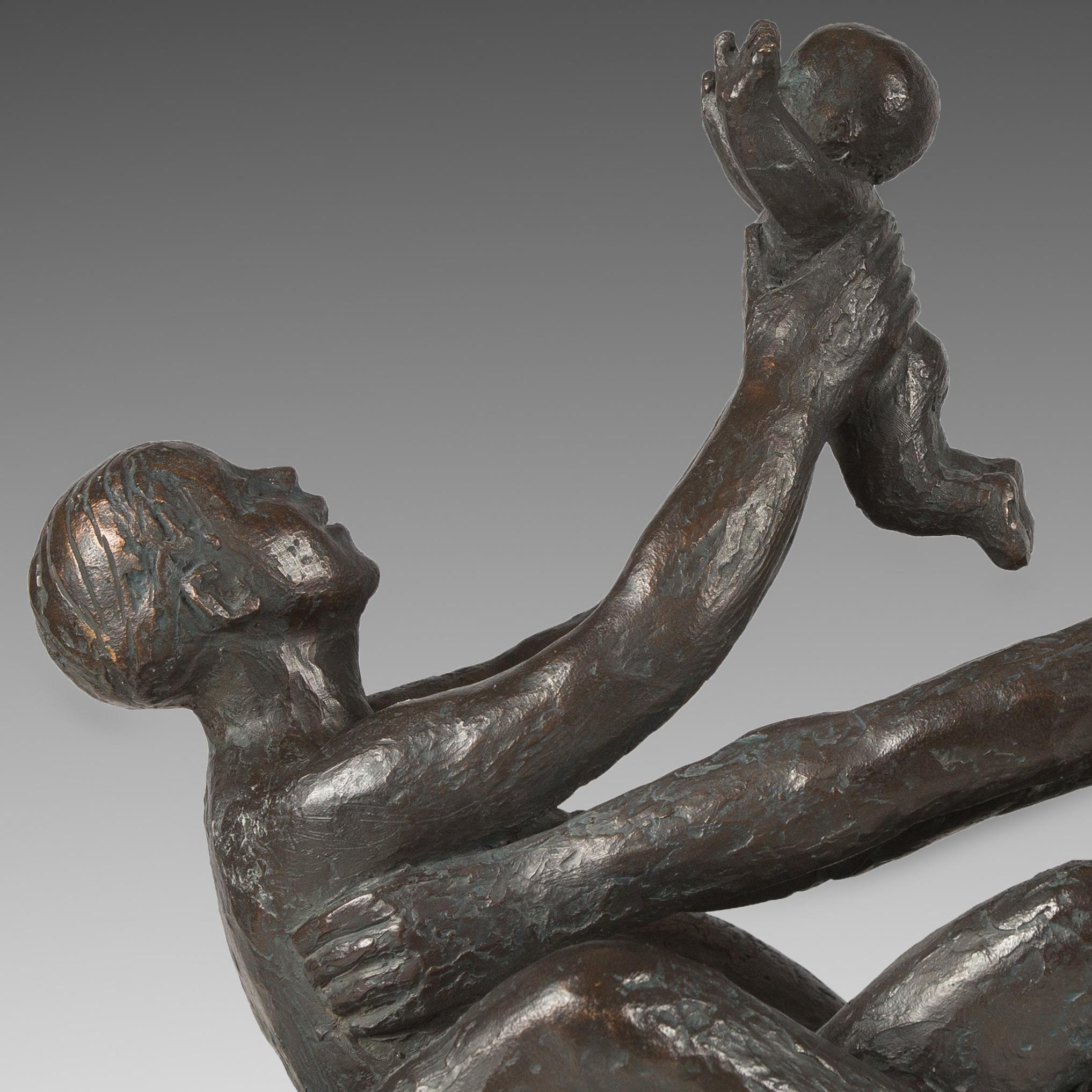 Couple with a Child Bronze by Michel Serraz For Sale 1