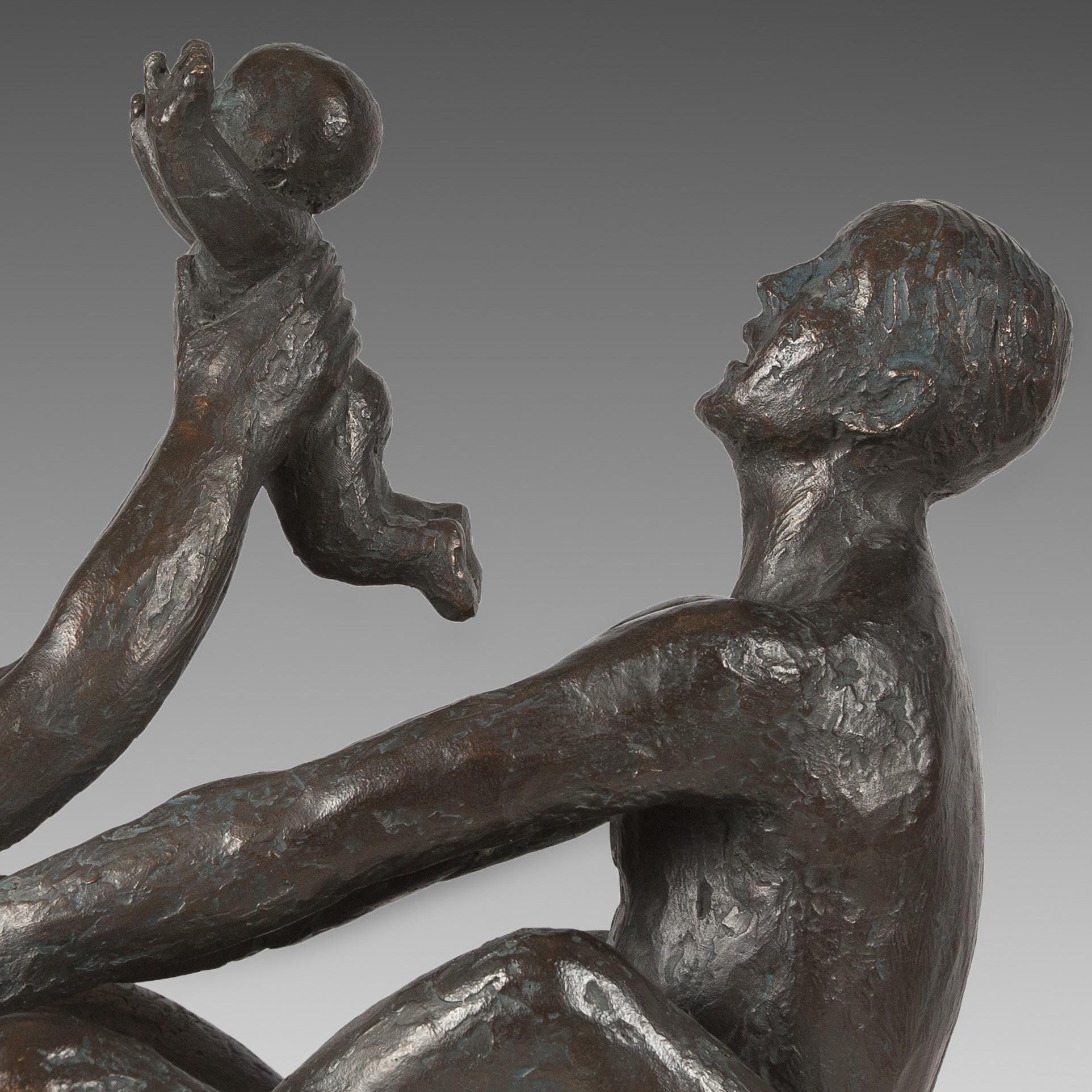 Couple with a Child Bronze by Michel Serraz For Sale 2