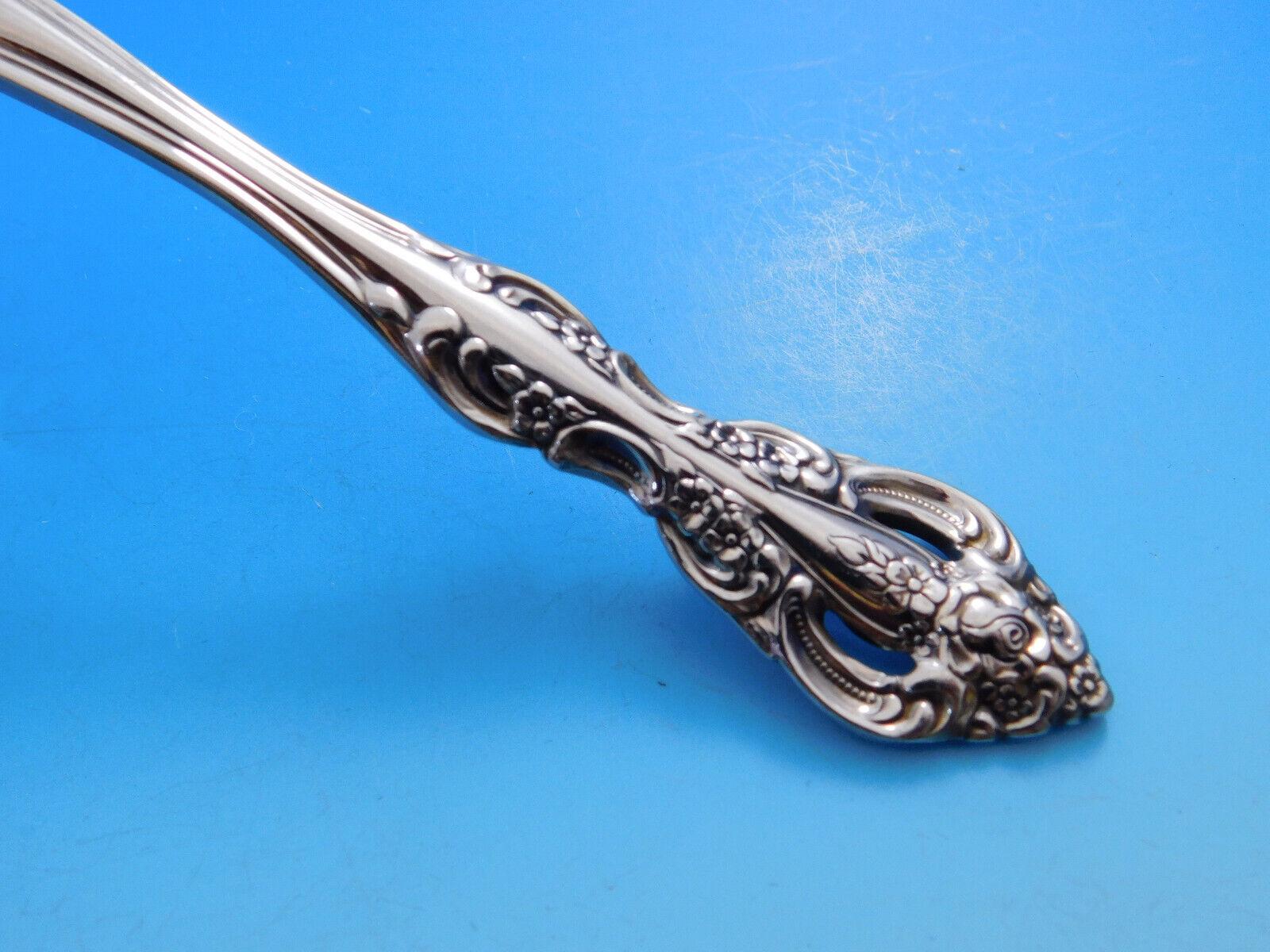 is oneida real silver