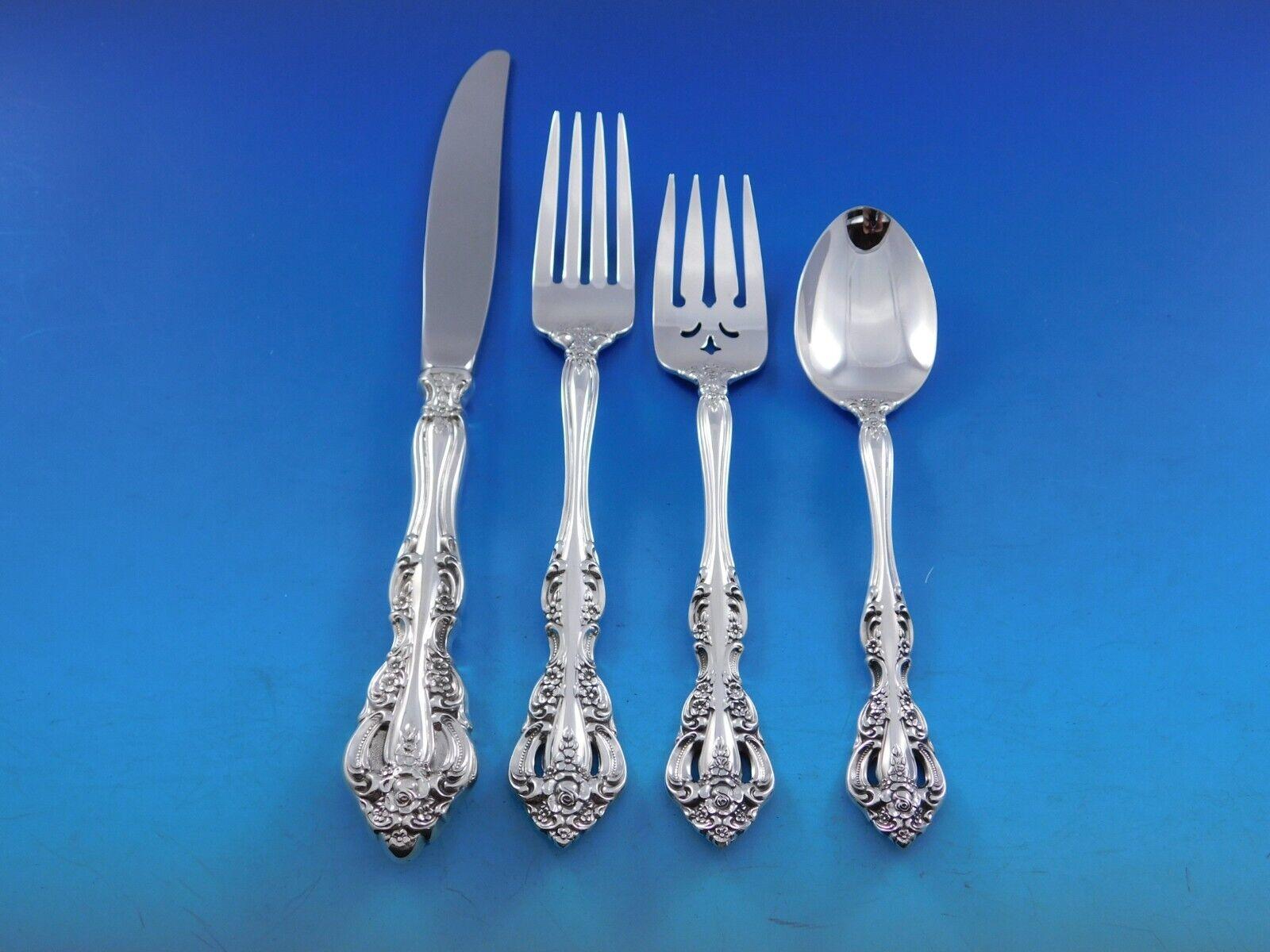 Michelangelo by Oneida sterling silver Flatware set, 56 pieces. This set includes:

12 Knives, 9