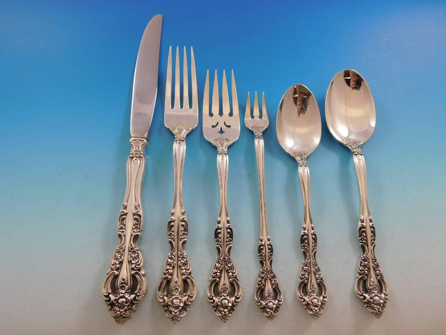 Impressive Michelangelo by Oneida sterling silver flatware set, 78 pieces. This set includes:

12 knives, 9 1/8