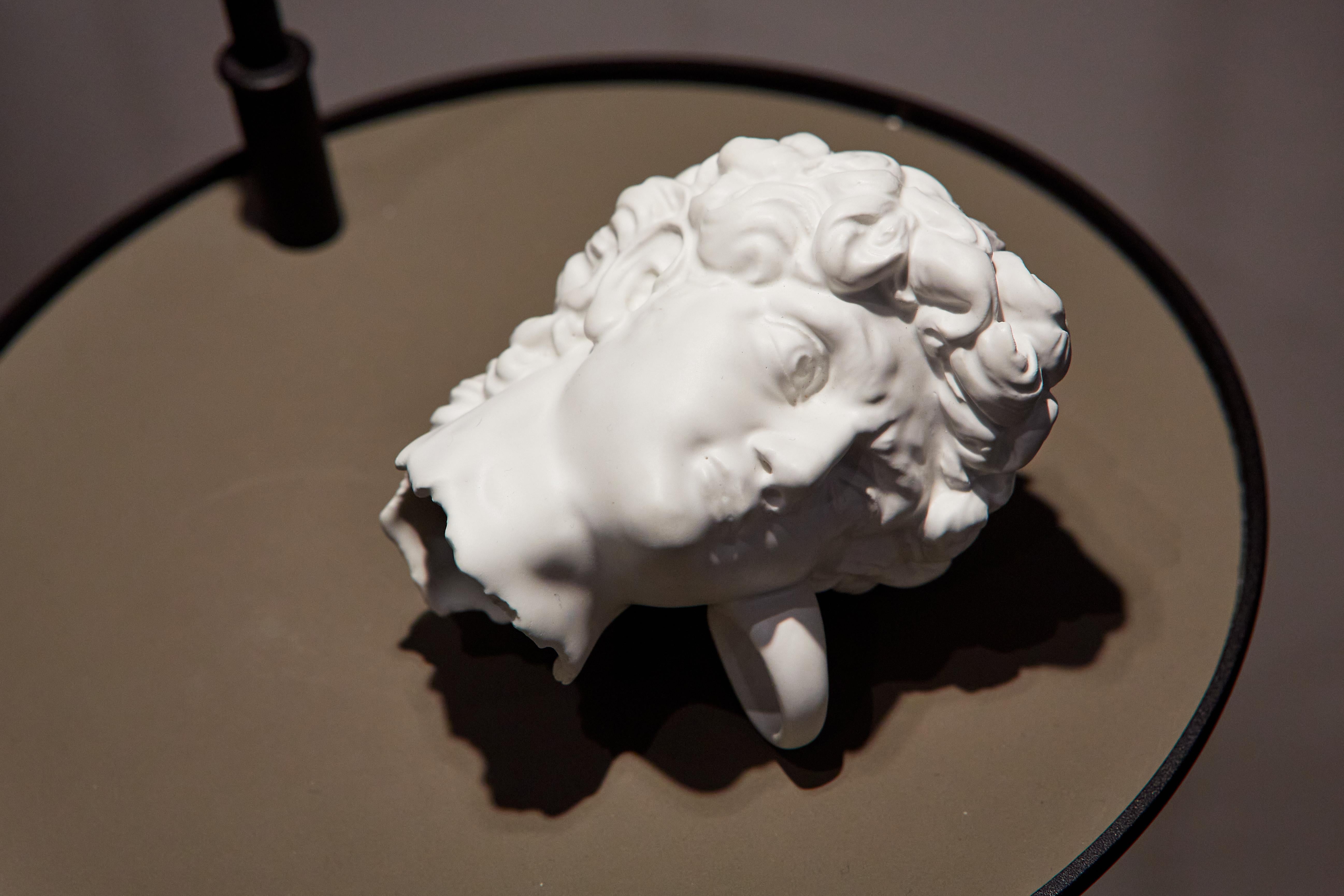 XXIe siècle et contemporain Michelangelo prèt-a-porter par Andrea Salvatori:: Sculpture en céramique Contemporaine en vente