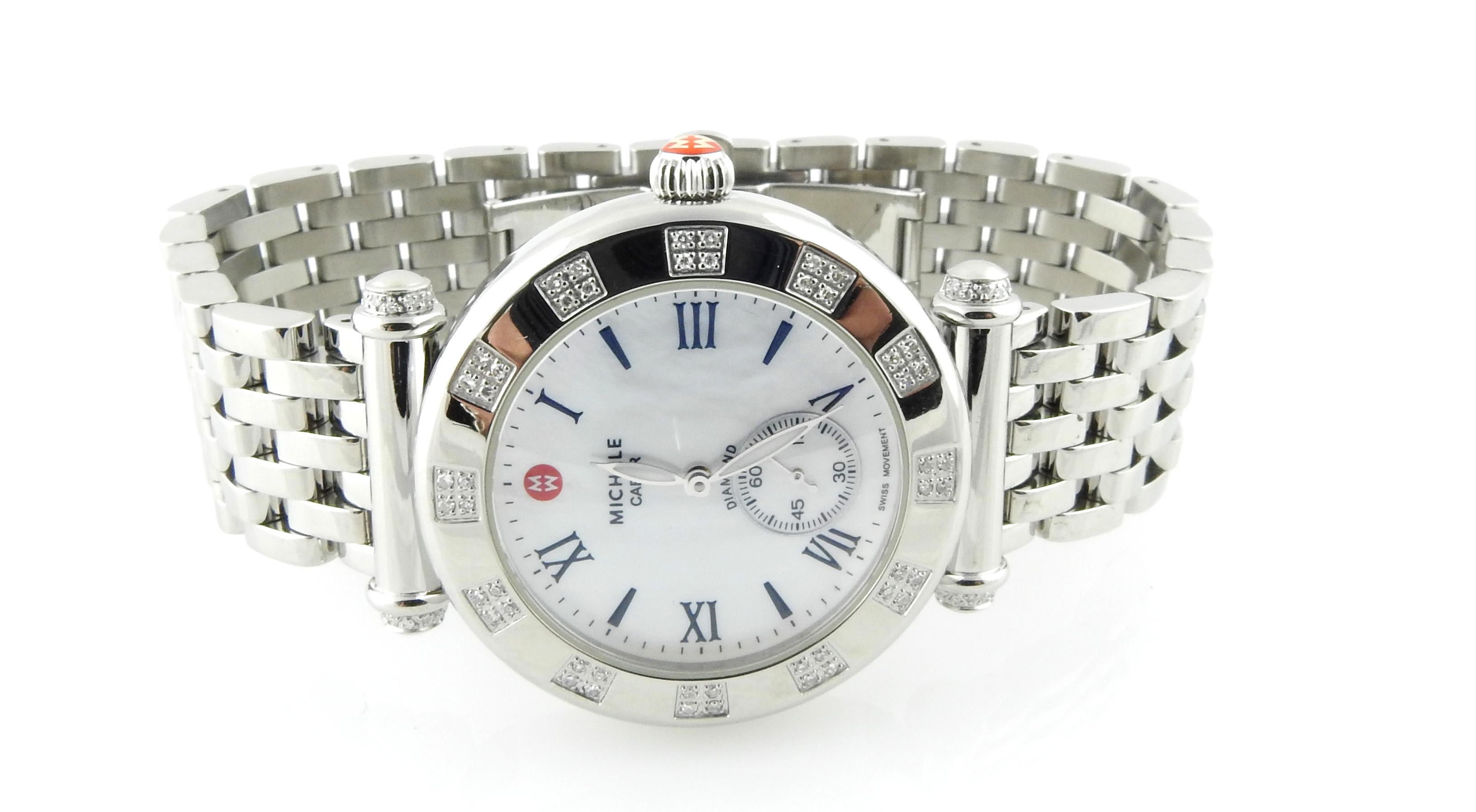 Michele Caber Damenuhr

MW16A01H6025

Diese schöne Michele Uhr ist in Edelstahl gefasst. 

Fall ist ca. 37mm

Insgesamt 80 Diamanten auf Lünette und Laschen - .33cts Gesamtgewicht der Diamanten

Passt bis zu 8 