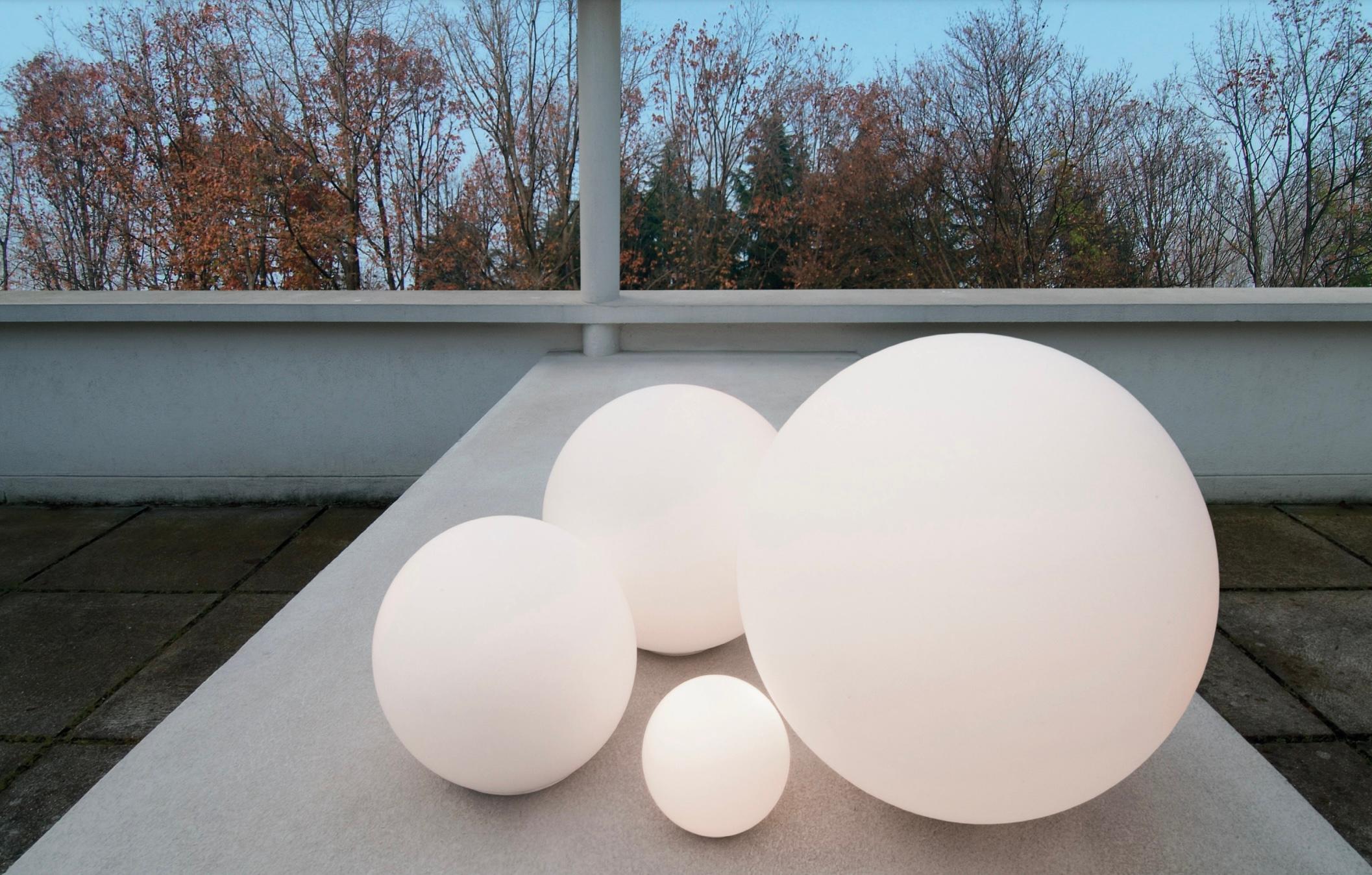 Italian Michele De Lucchi 'Dioscuri 25' Table Lamp for Artemide For Sale