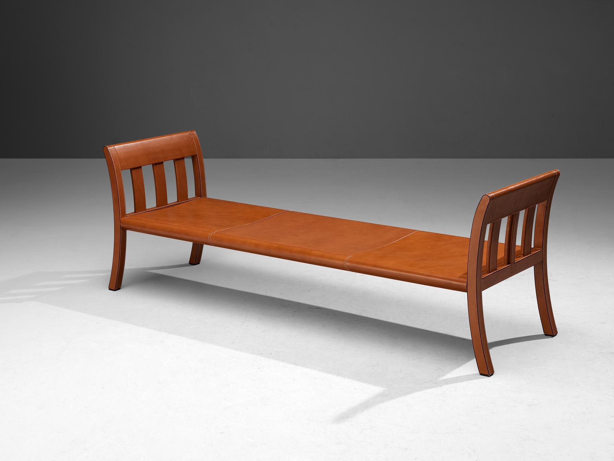 Michele De Lucchi e Silvia Suardi for Poltrona Frau, daybed part of the series 'Piazza di Spagna', leather, wood, Italy, production 2000-2009

This limited edition daybed is created by Italian architect and designer Michele De Lucchi in