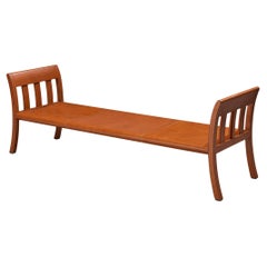 Michele De Lucchi & Silvia Suardi per Poltrona Frau Daybed in pelle