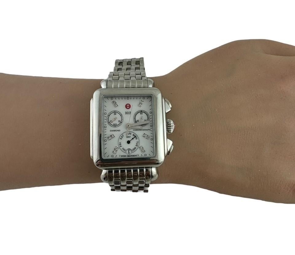 Michele Ladies Deco Watch

Model: MW06P00A0046
Serial: DD24391

This Michele ladies watch is set in stainless steel.

White mother of pearl chrono dial with diamond markers,.

Stainless steel case is 34mm in diameter. 

Stainless steel band fits up