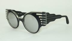 Lunettes de soleil 'Cadillac Tailfin' de Michele Lamy, noir, années 1980