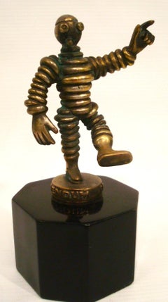 Michelin 1910 - Ornement à capuche de mannequin de voiture en bronze Bibendum mince