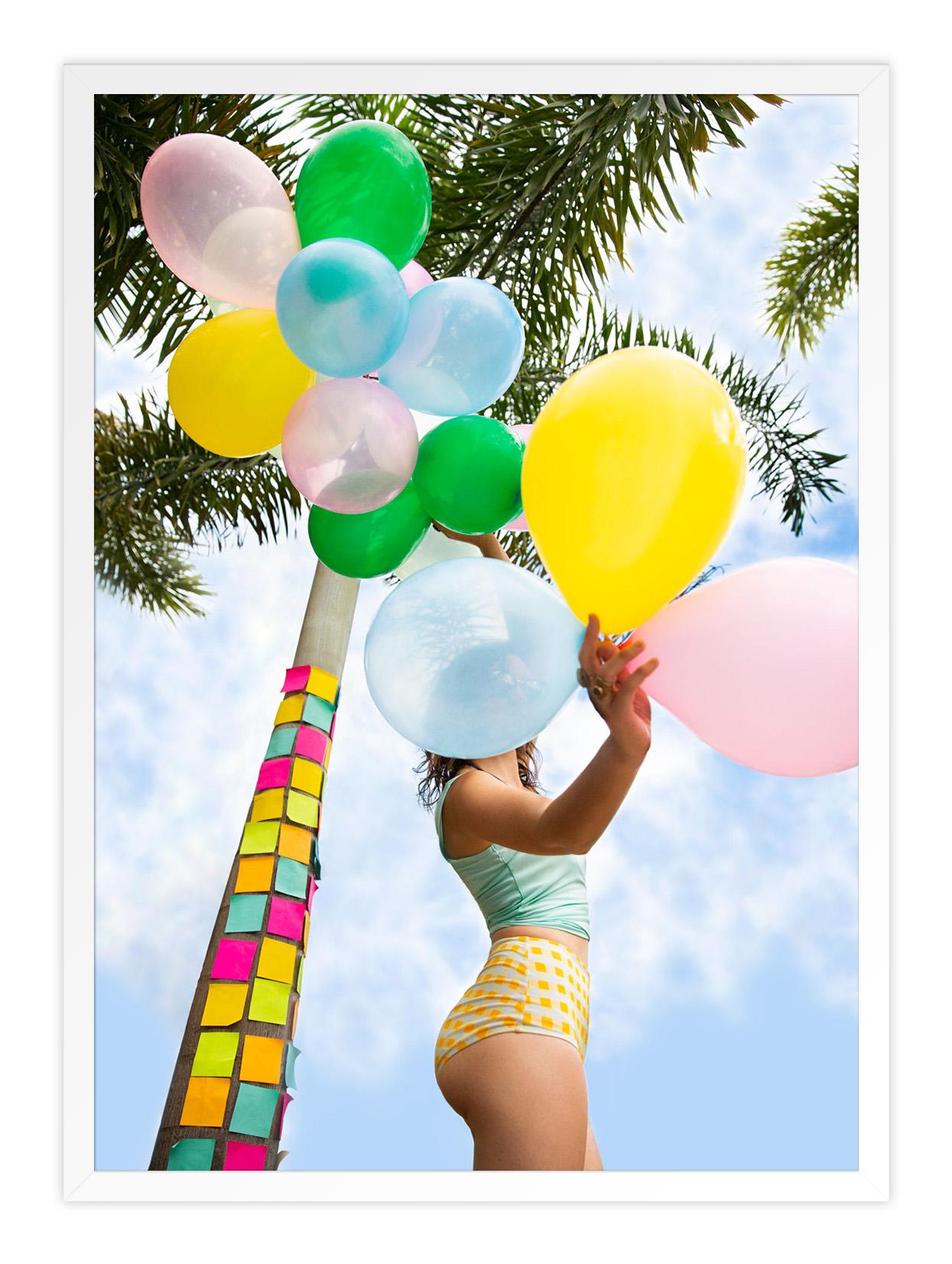 Pastellfarbene Party (Moderne), Photograph, von Michelle Kappeler