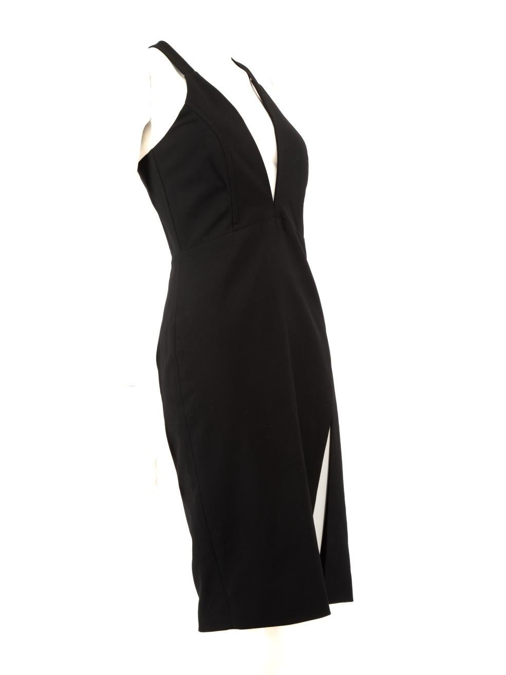 CONDIT ist sehr gut. Kaum sichtbare Abnutzungserscheinungen am Kleid sind bei diesem gebrauchten Michelle Mason Designer Wiederverkaufsartikel zu erkennen.



Einzelheiten


Schwarz

Polyester

Kleid

Knielang

Entbeintes