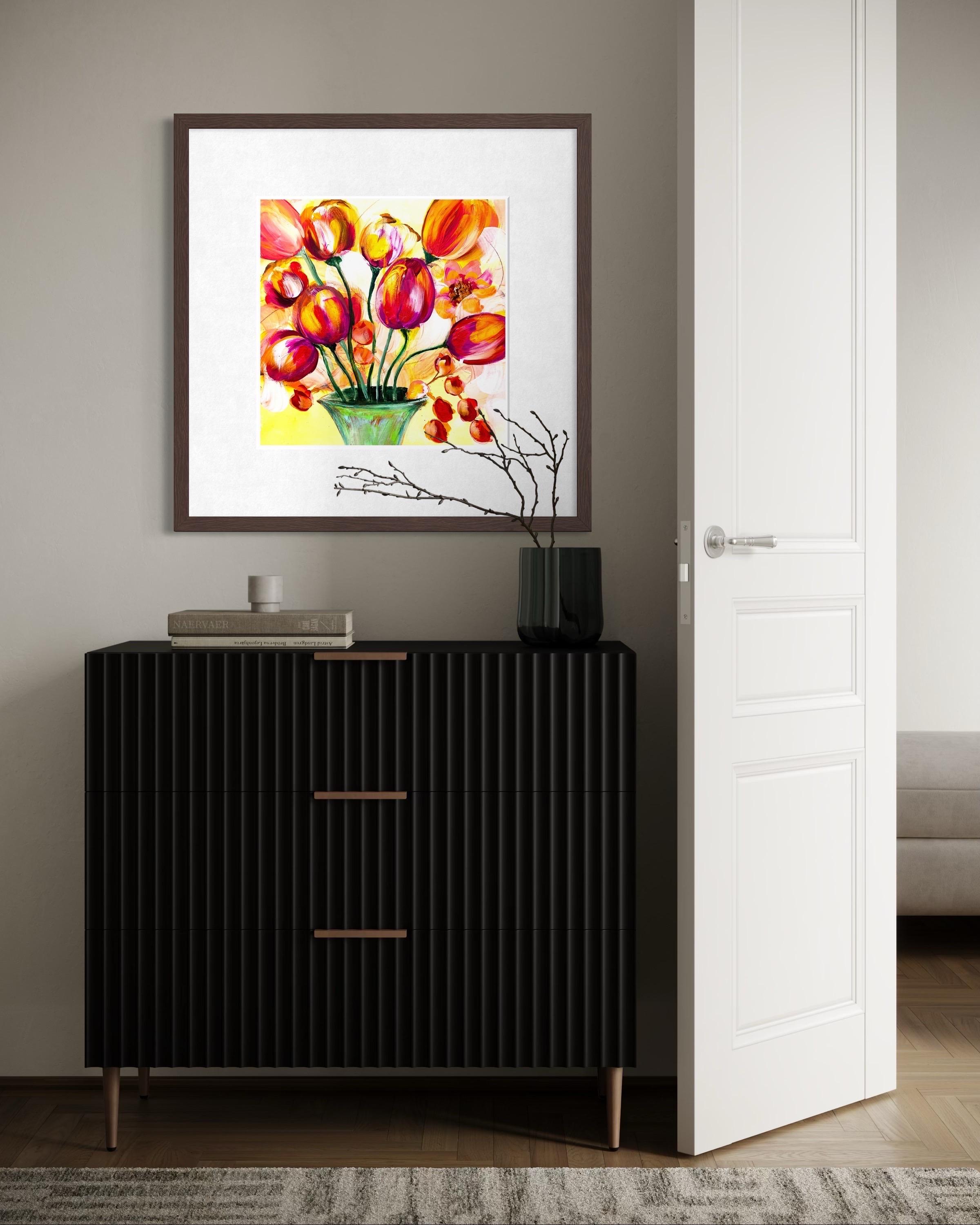 Flourish - Giclée su straccio, firmato, floreale, tulipano, colorato, rosso, arancione, giallo - Abstract Painting Giallo di Michelle Thomas Artist