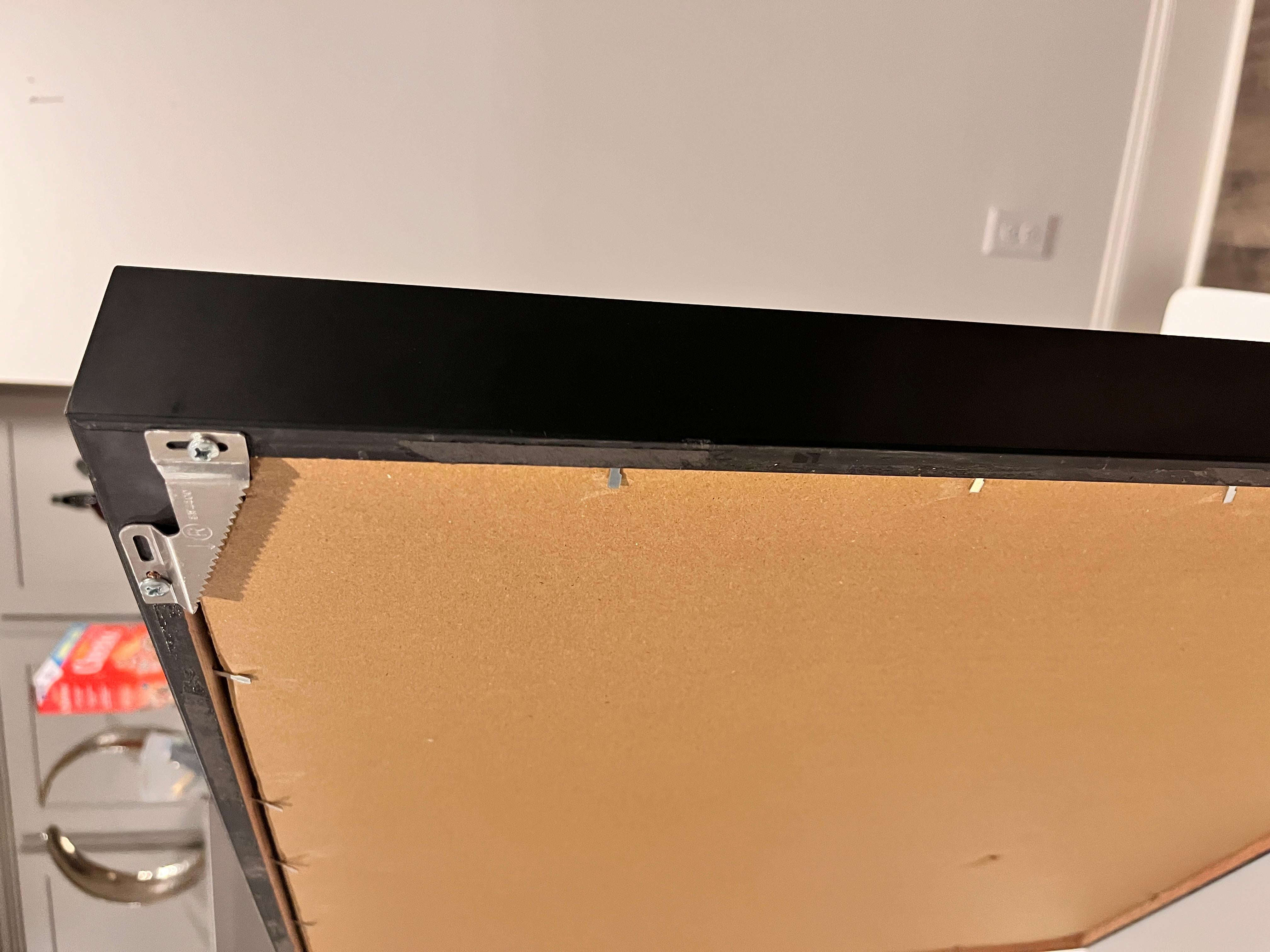 Rhythmic Chaos - Ausgefallen, Modern, Stilvoll, Roh, Rot, Lebendig, Aufstrebend, Straße im Angebot 6